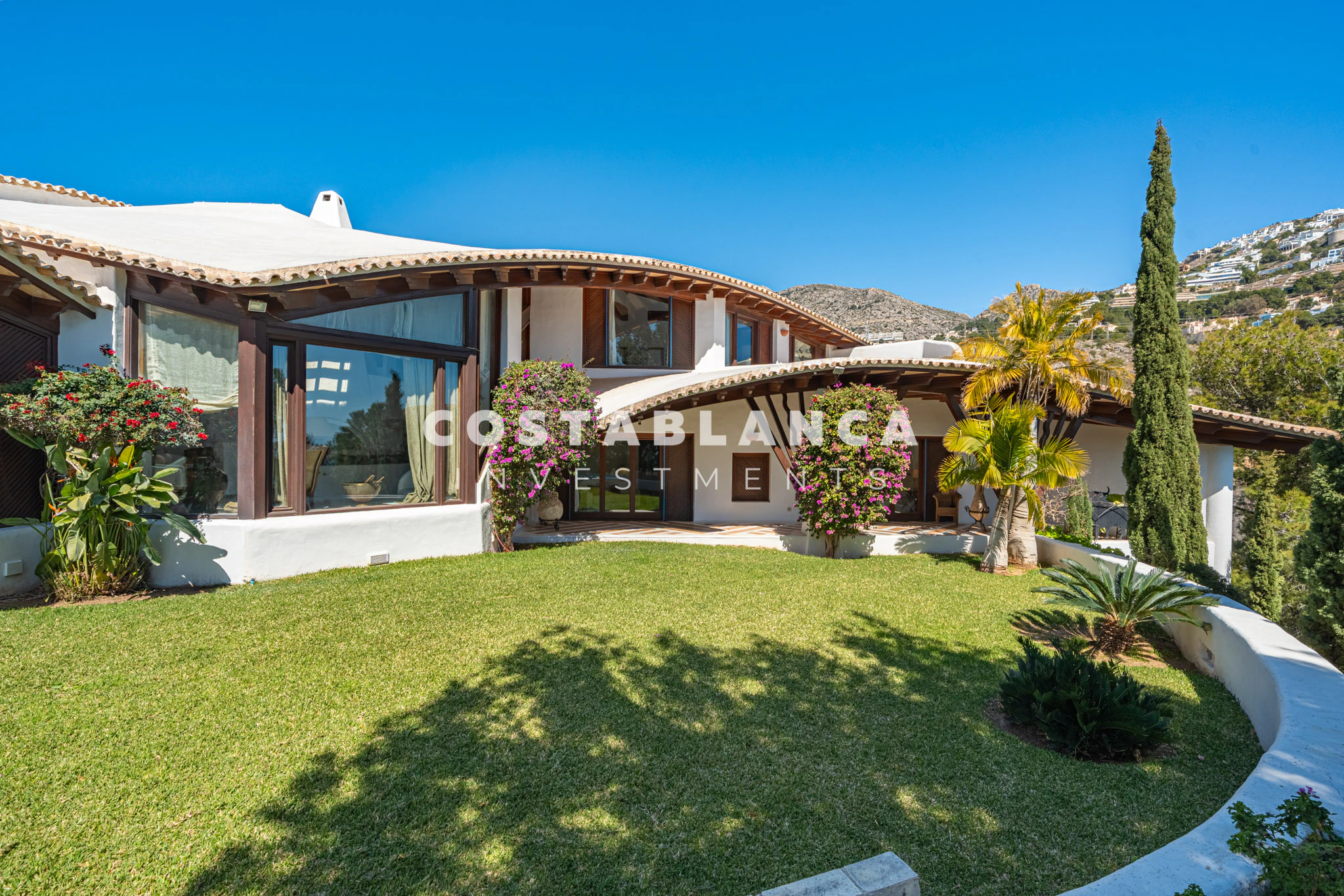 Villa en Primera Línea a la Venta en Altea, Costa Blanca | Villa La Gaviota