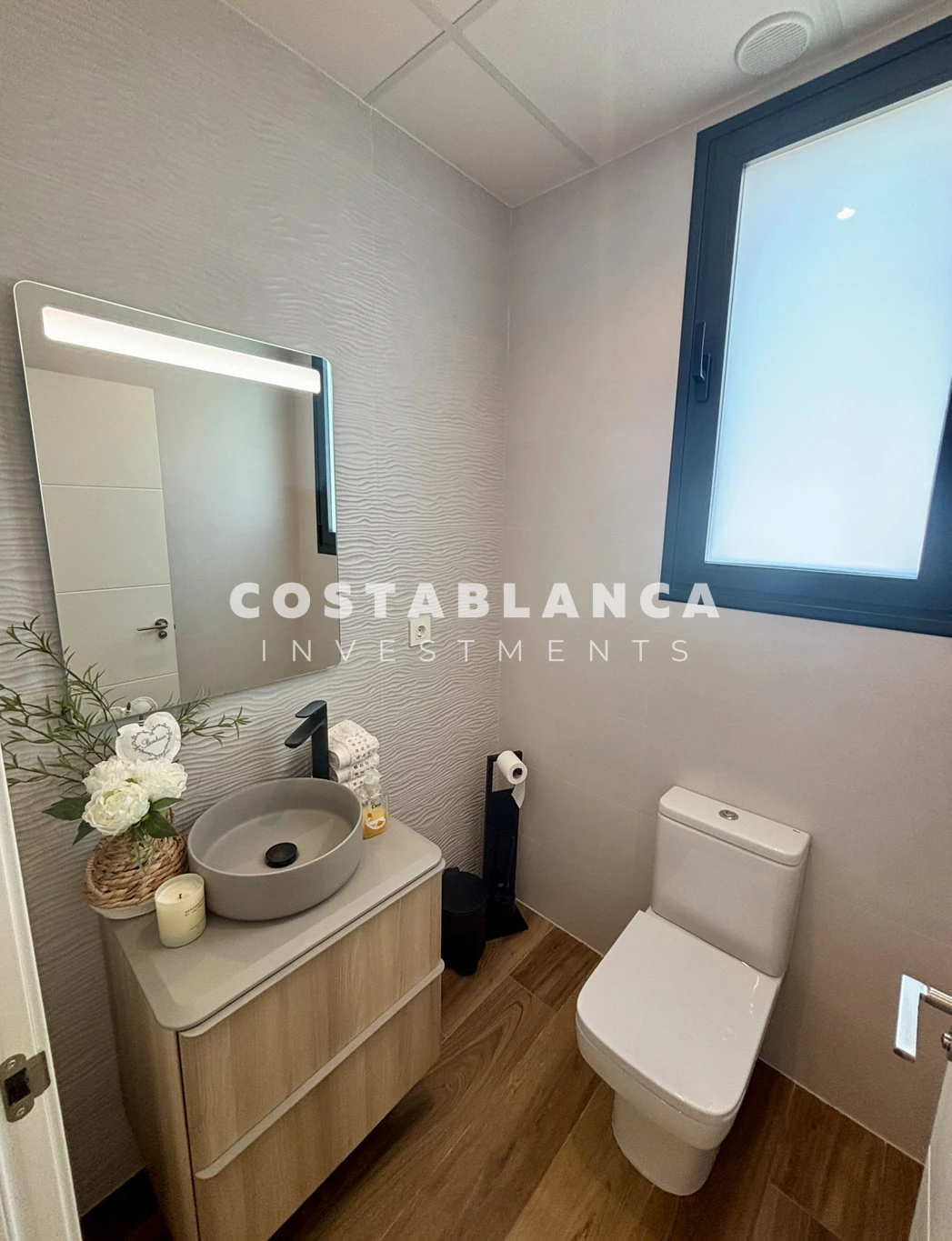 Luxury Contemporary Villa with Sea Views for sale in Polop