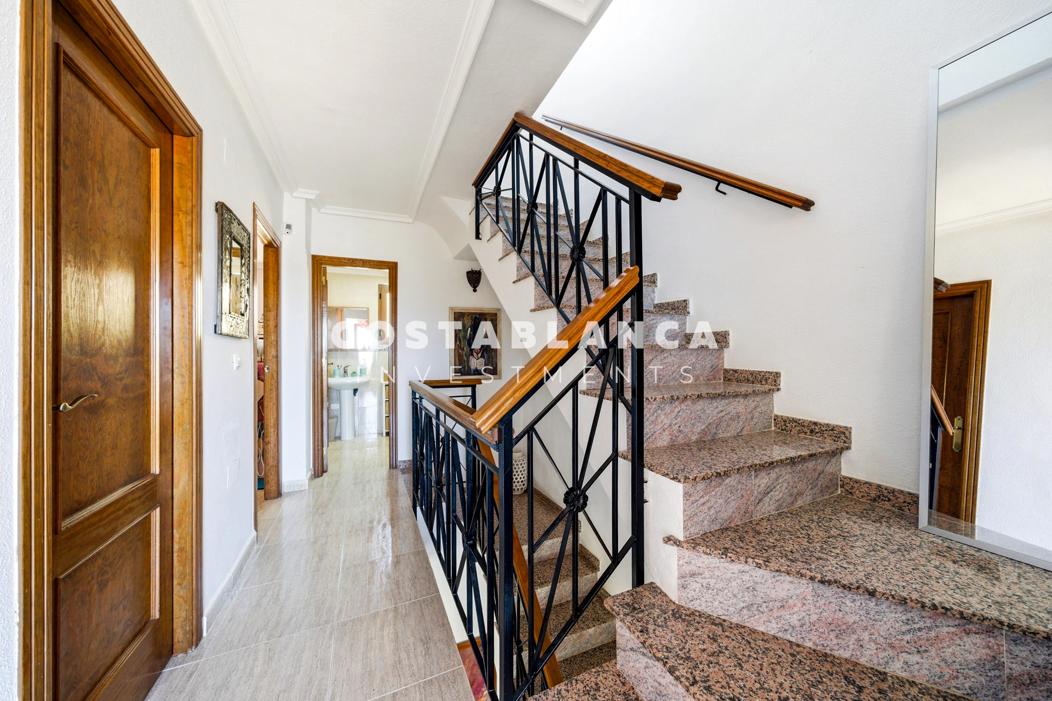 3 Bedroom Bungalow  for sale in Finestrat with Private Terrace and Communal Pool