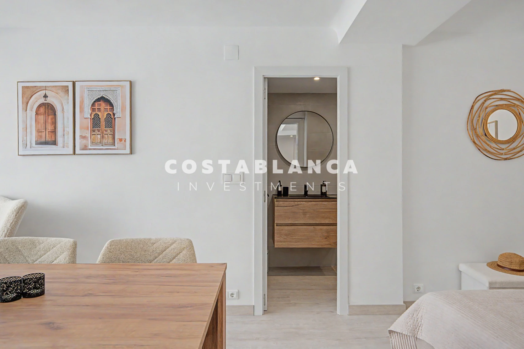 Renovated Studio with Sea Views and Direct Beach Access in Altea