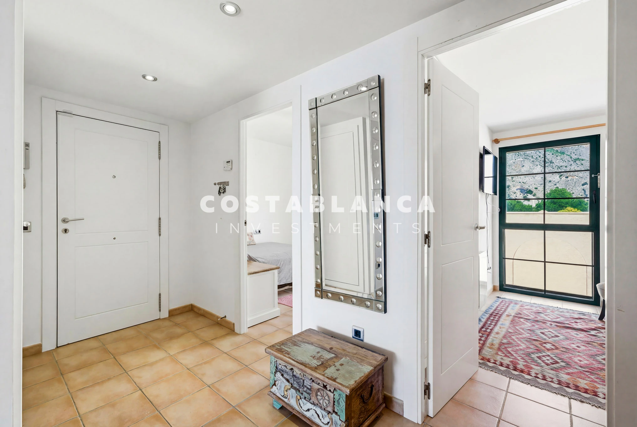 First-line duplex with panoramic sea views for sale in Mascarat