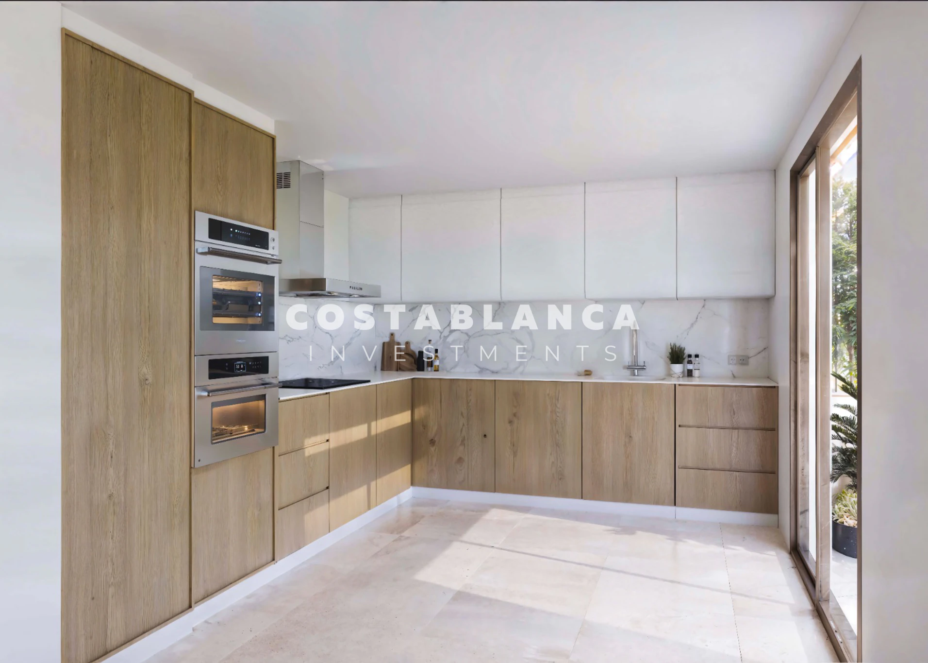 Modern Mediterranean villa for sale in La Nucia