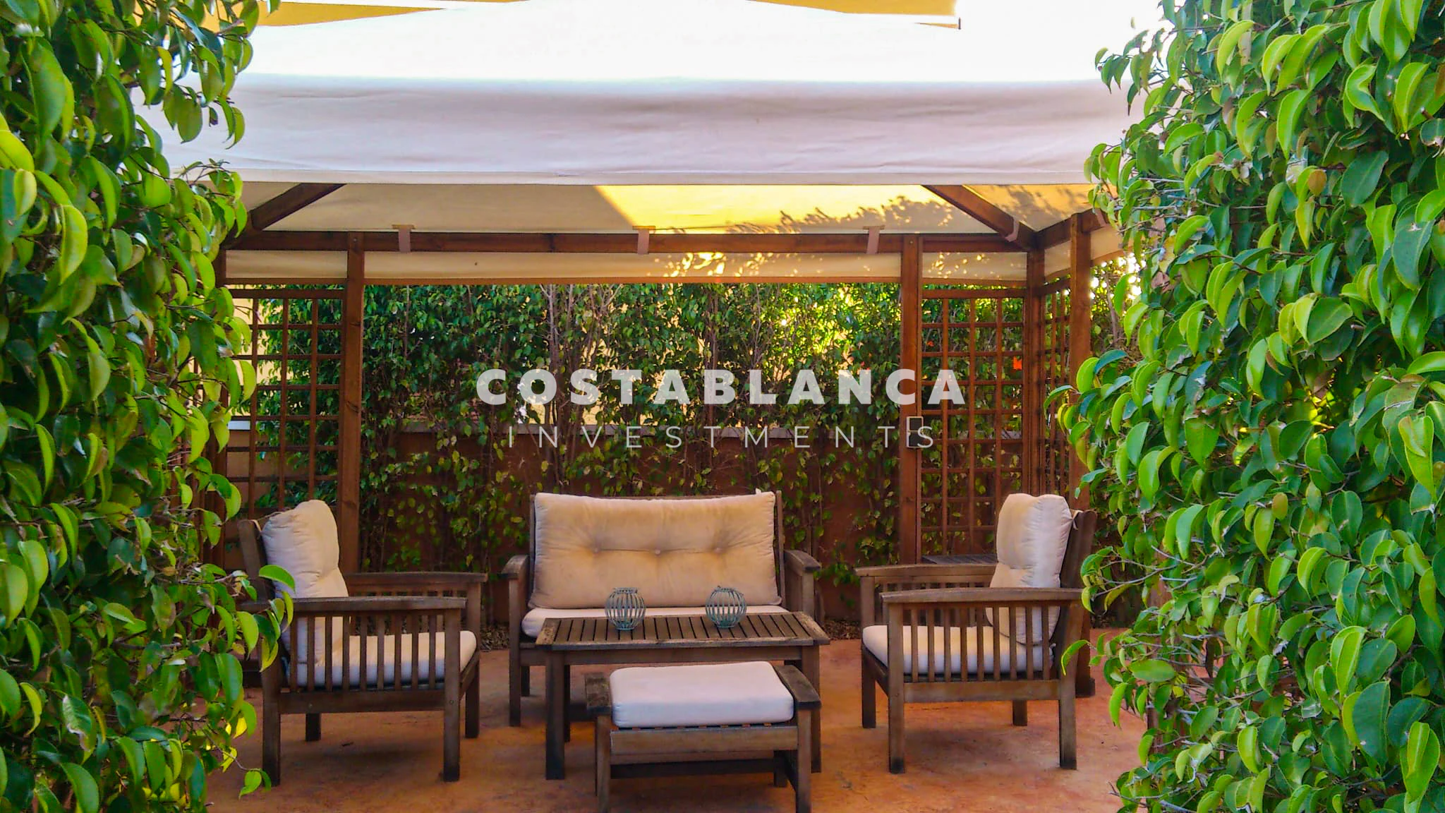 3 Bedroom Bungalow  for sale in Finestrat with Private Terrace and Communal Pool
