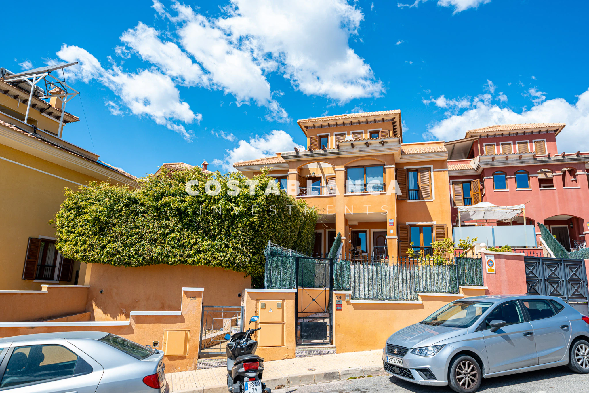 3 Bedroom Bungalow  for sale in Finestrat with Private Terrace and Communal Pool