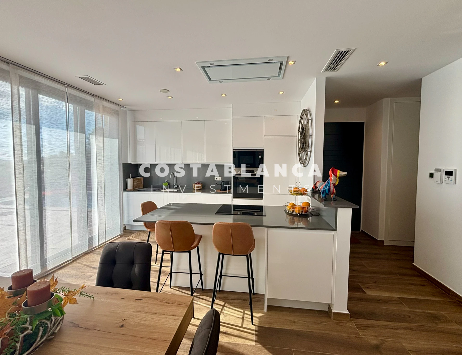 Luxury Contemporary Villa with Sea Views for sale in Polop
