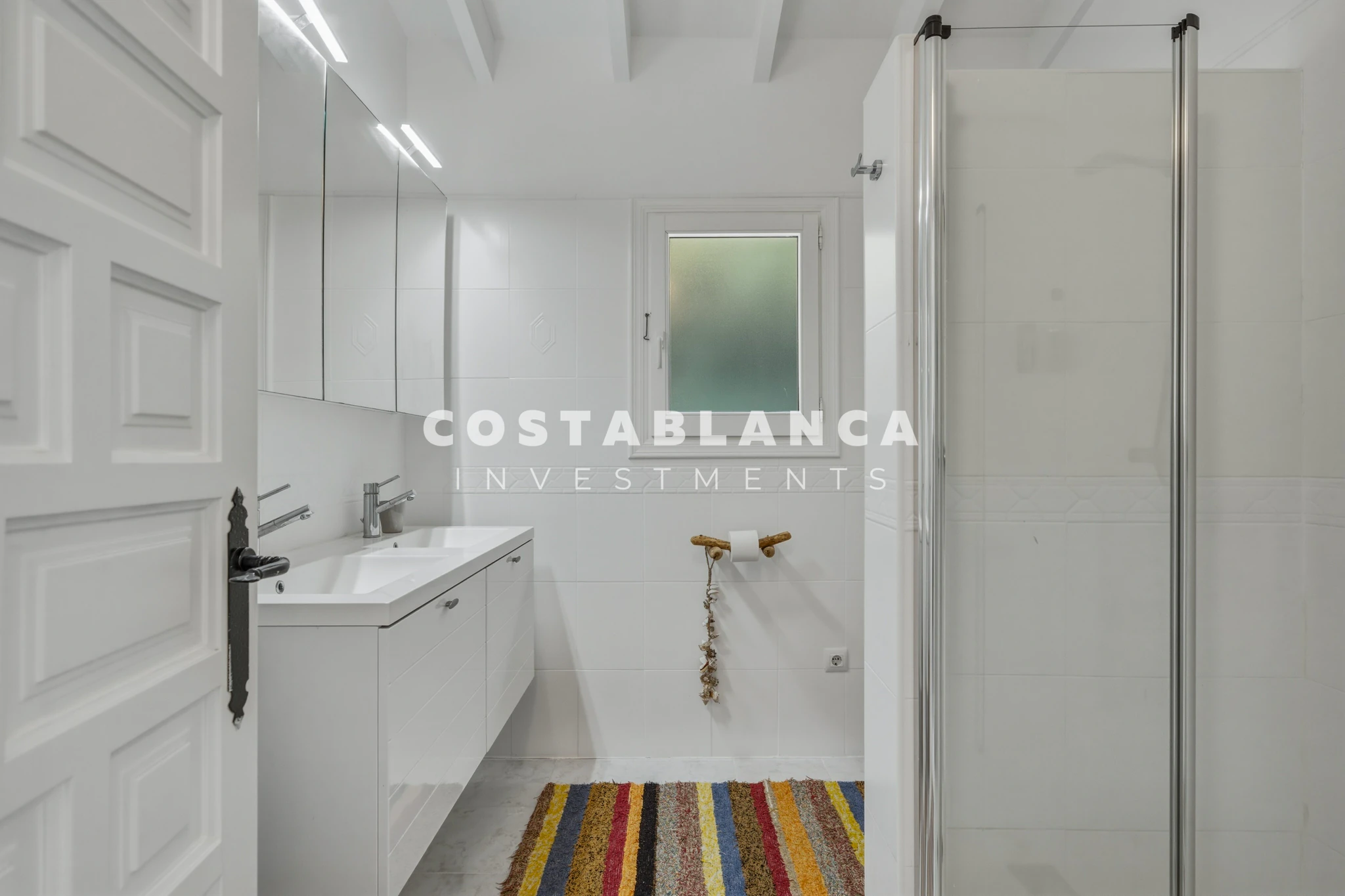 Modern Moraira Villa with Open Sea Views and Double Plot