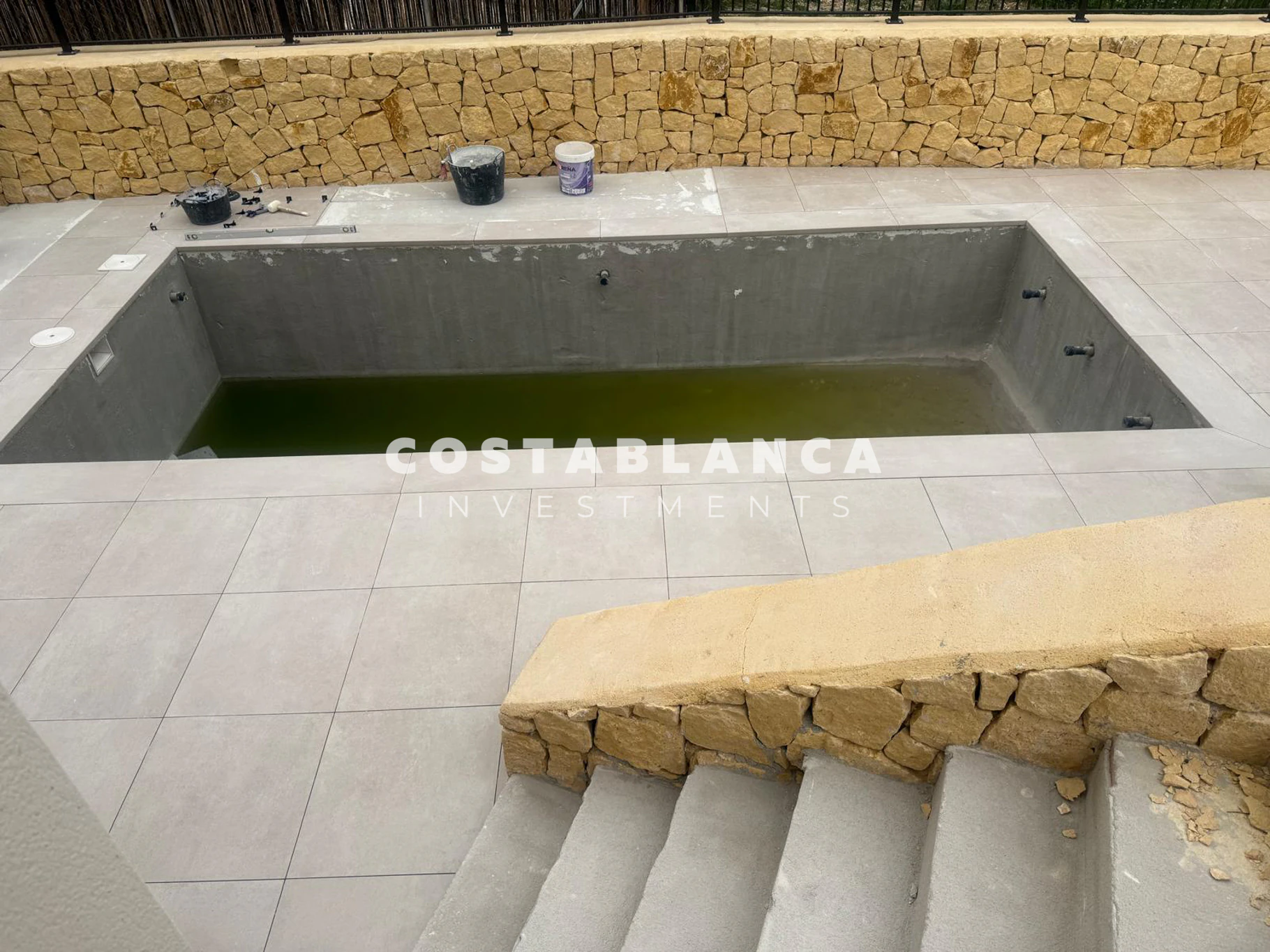 Modern Mediterranean villa for sale in La Nucia