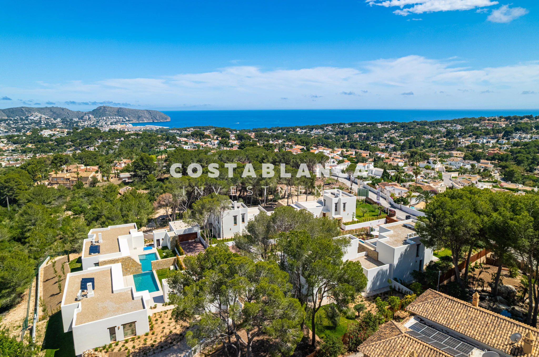 Nouvelle villa contemporaine près du centre de Moraira et des plages