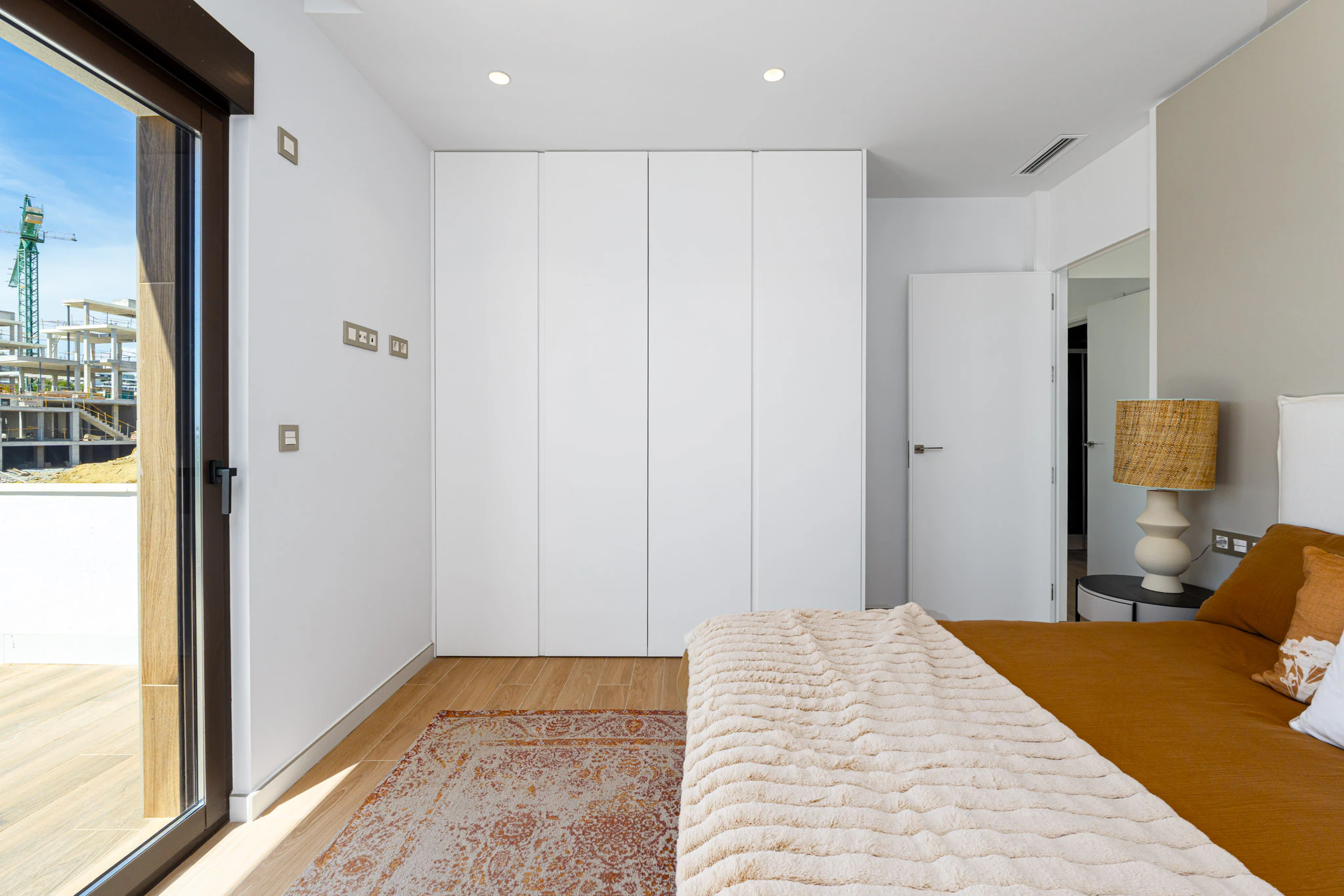 New Build Modern Villa for Sale in Finestrat with Mountain Views - Completion Date: December 2025