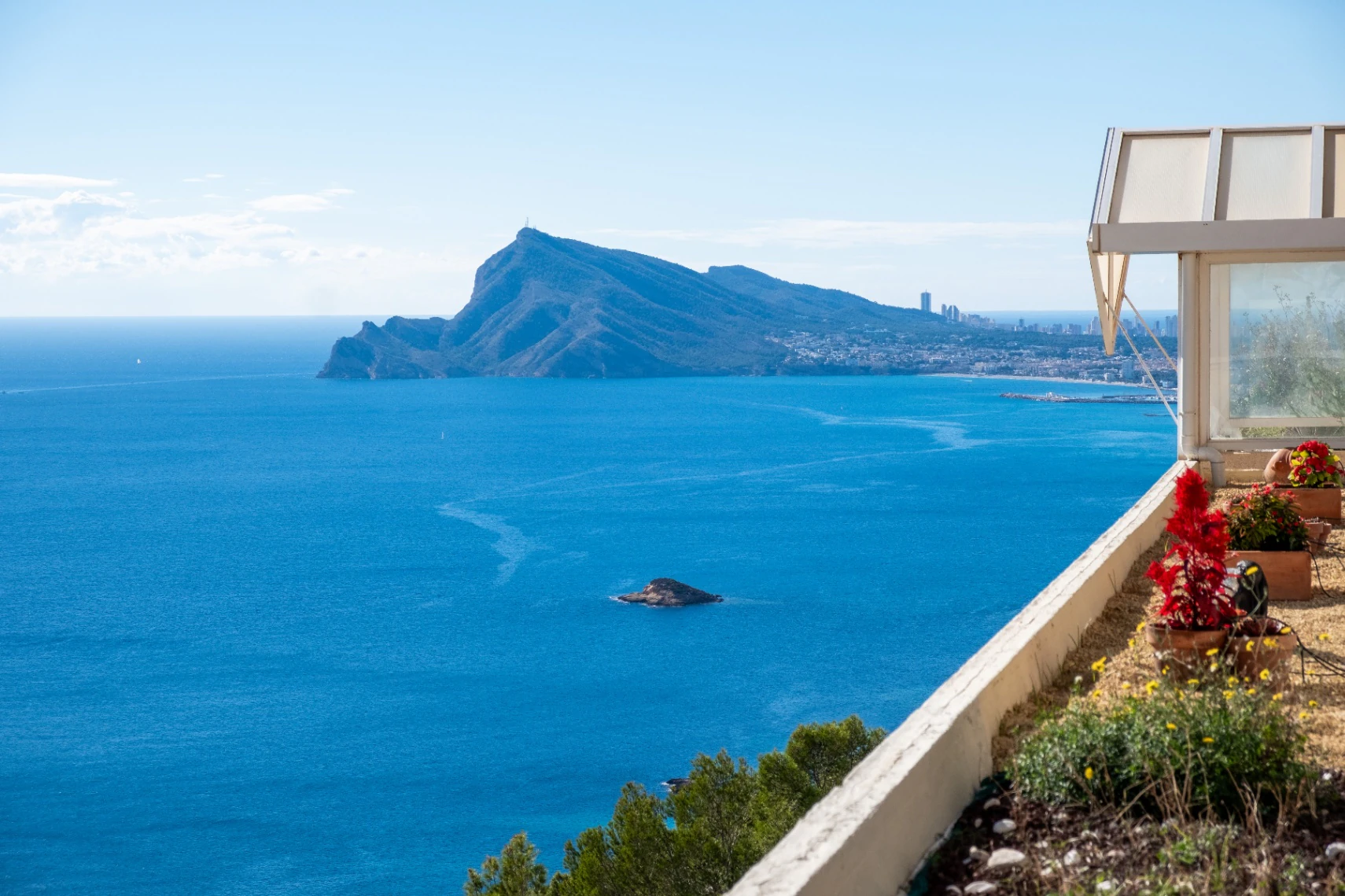 Panoramic Penthouse with Sea Views for sale in Altea Hills