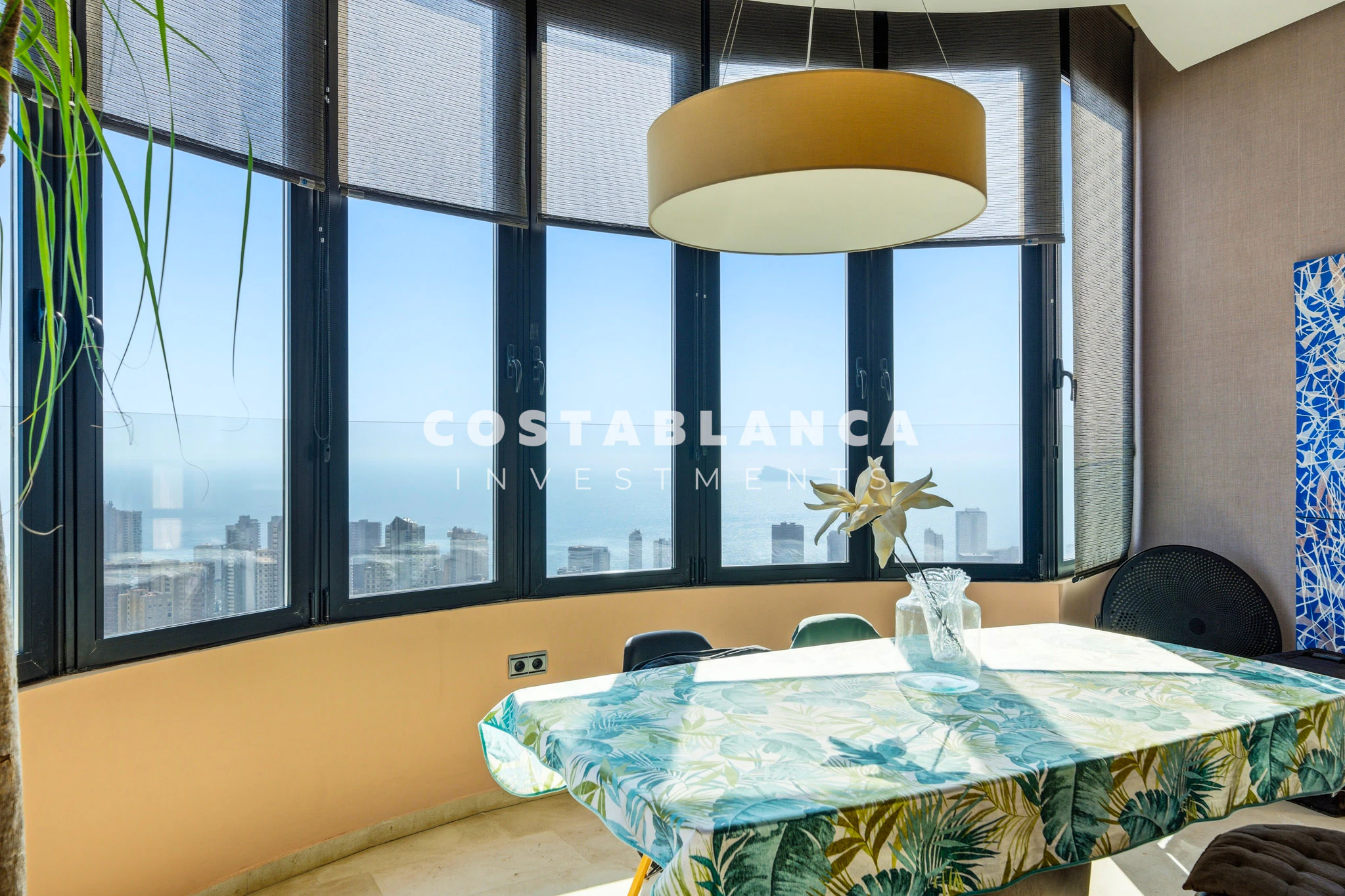 Apartment for Sale Entire 38th Floor of the Iconic Negurigane Building for sale in Benidorm