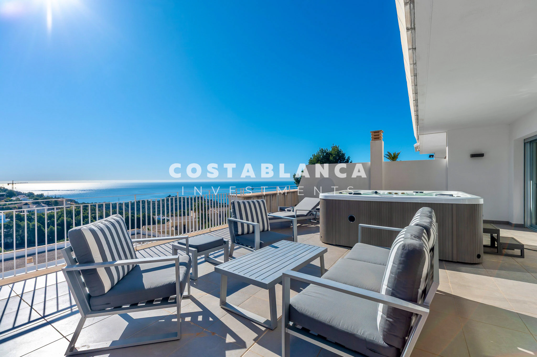 Penthouse exclusif orienté sud-est à vendre à Altea