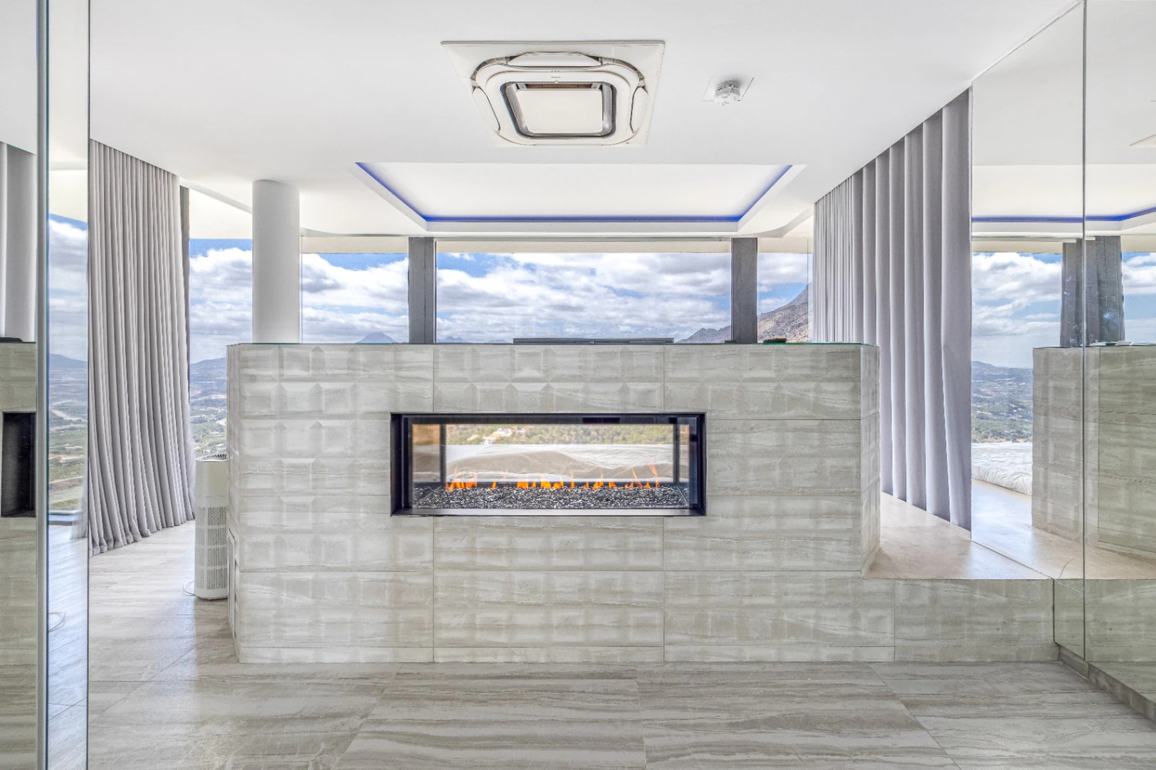 Modern Villa with Infinity Pool for Sale in Altea Hills