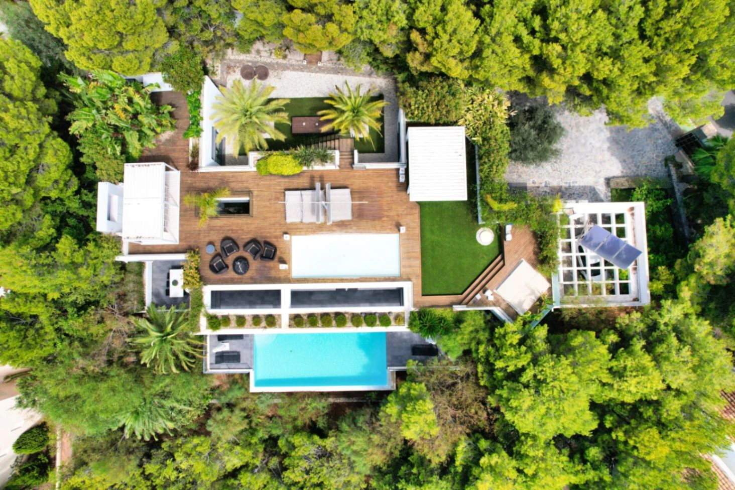 Exclusive Villa in Altea La Vella with a Roof deck and sea Views for sale