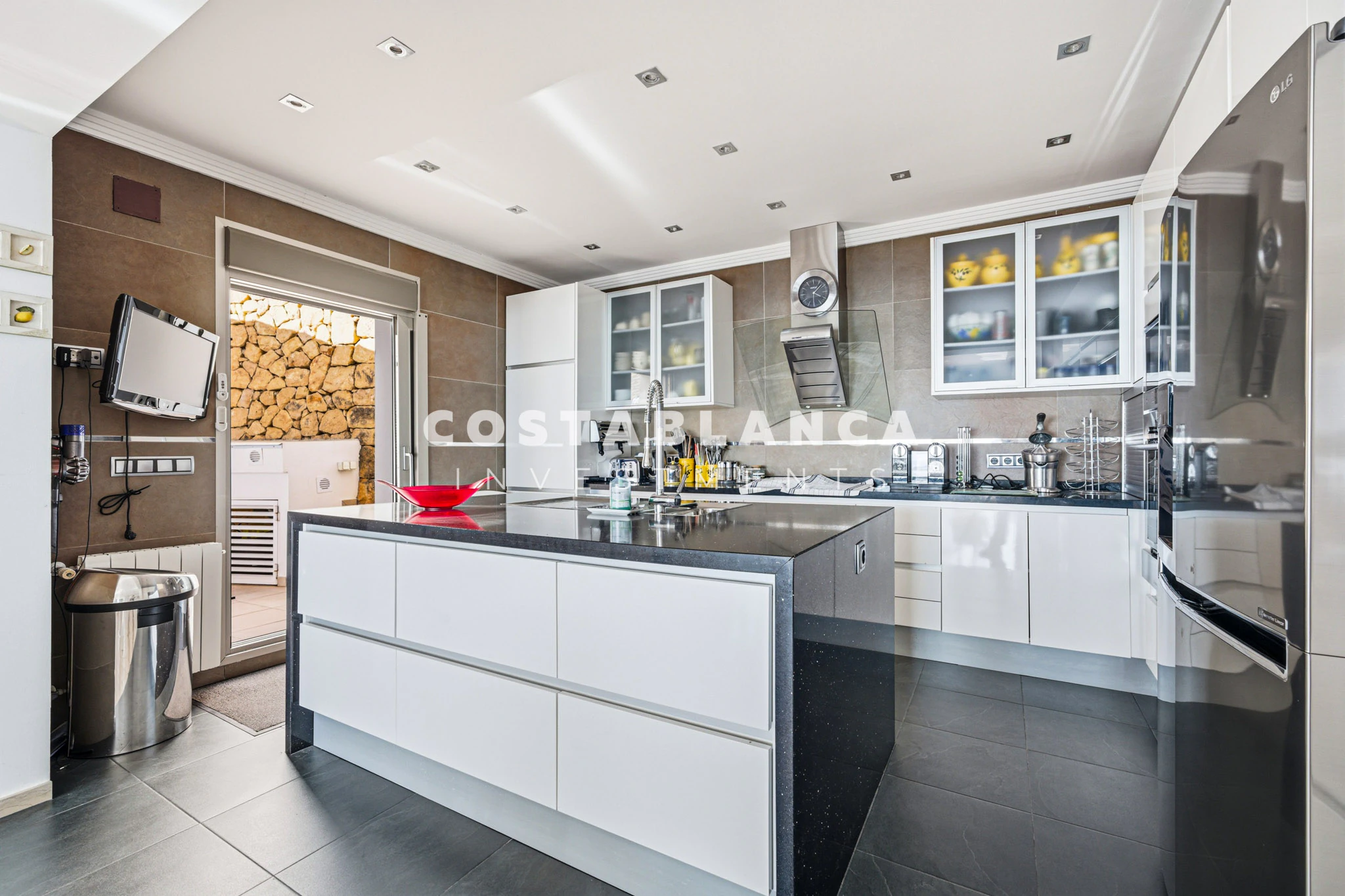 Impressive Villa with Panoramic Sea Views for sale in Calpe