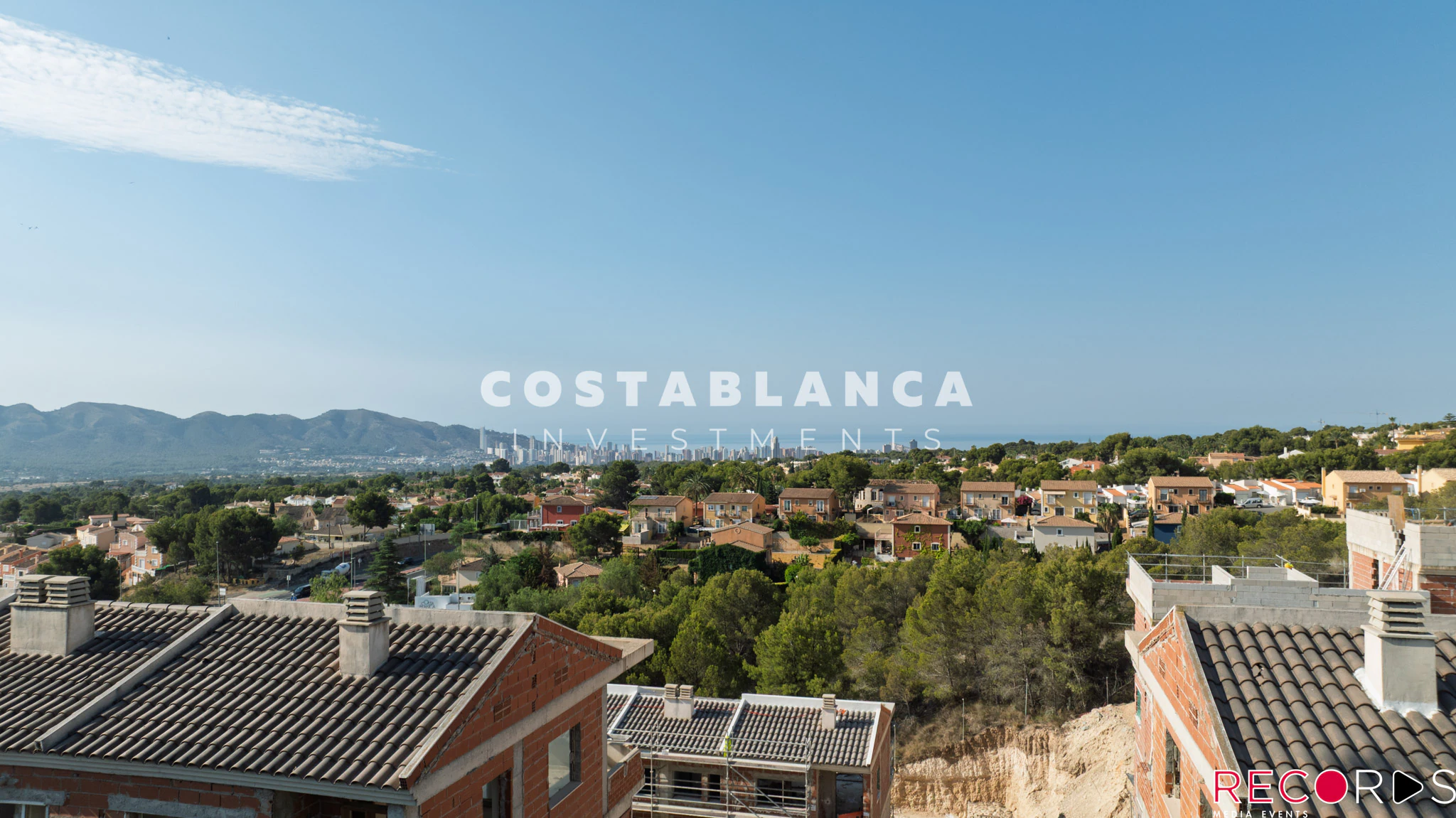 Villas de Nueva Construcción con Vistas al Mar en La Nucía