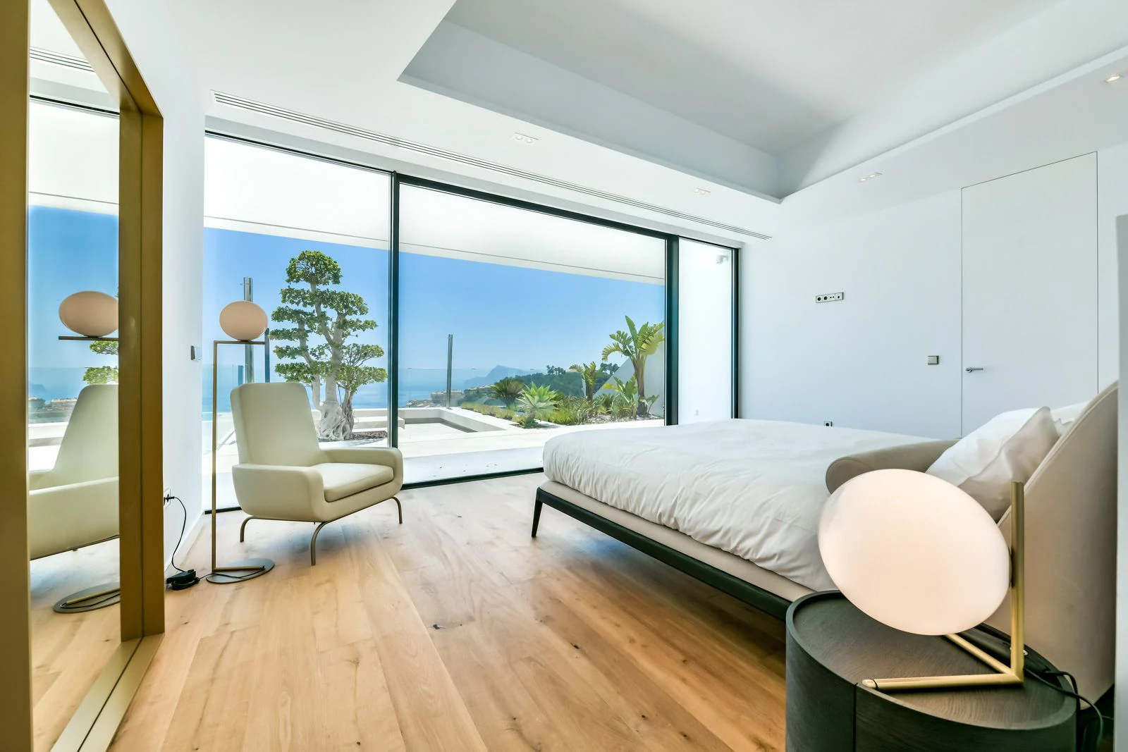 Villa de luxe avec vue panoramique sur la mer à vendre dans les collines d’Altea avec grande piscine