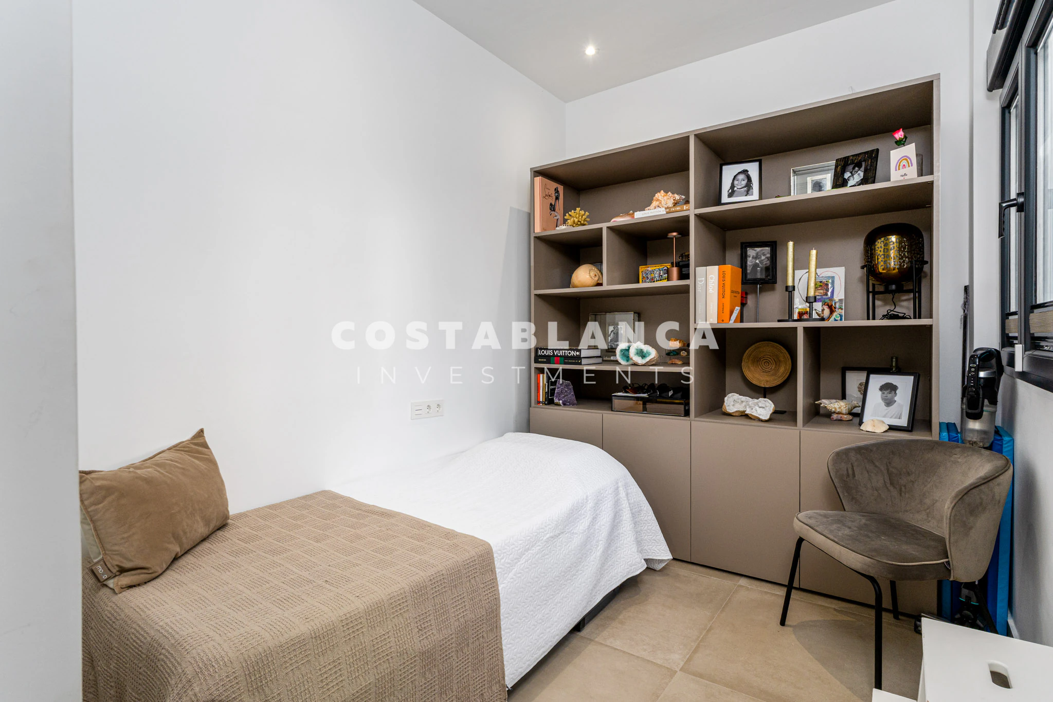 Modern Semi-Detached Villa for sale in Polop