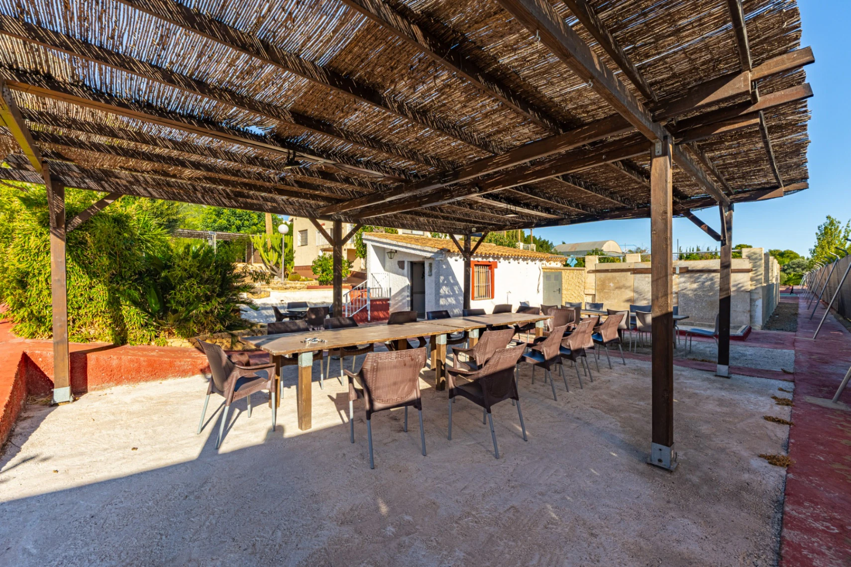 Spacious Villa With Sports Areas, Guest Apartment for sale in Polop