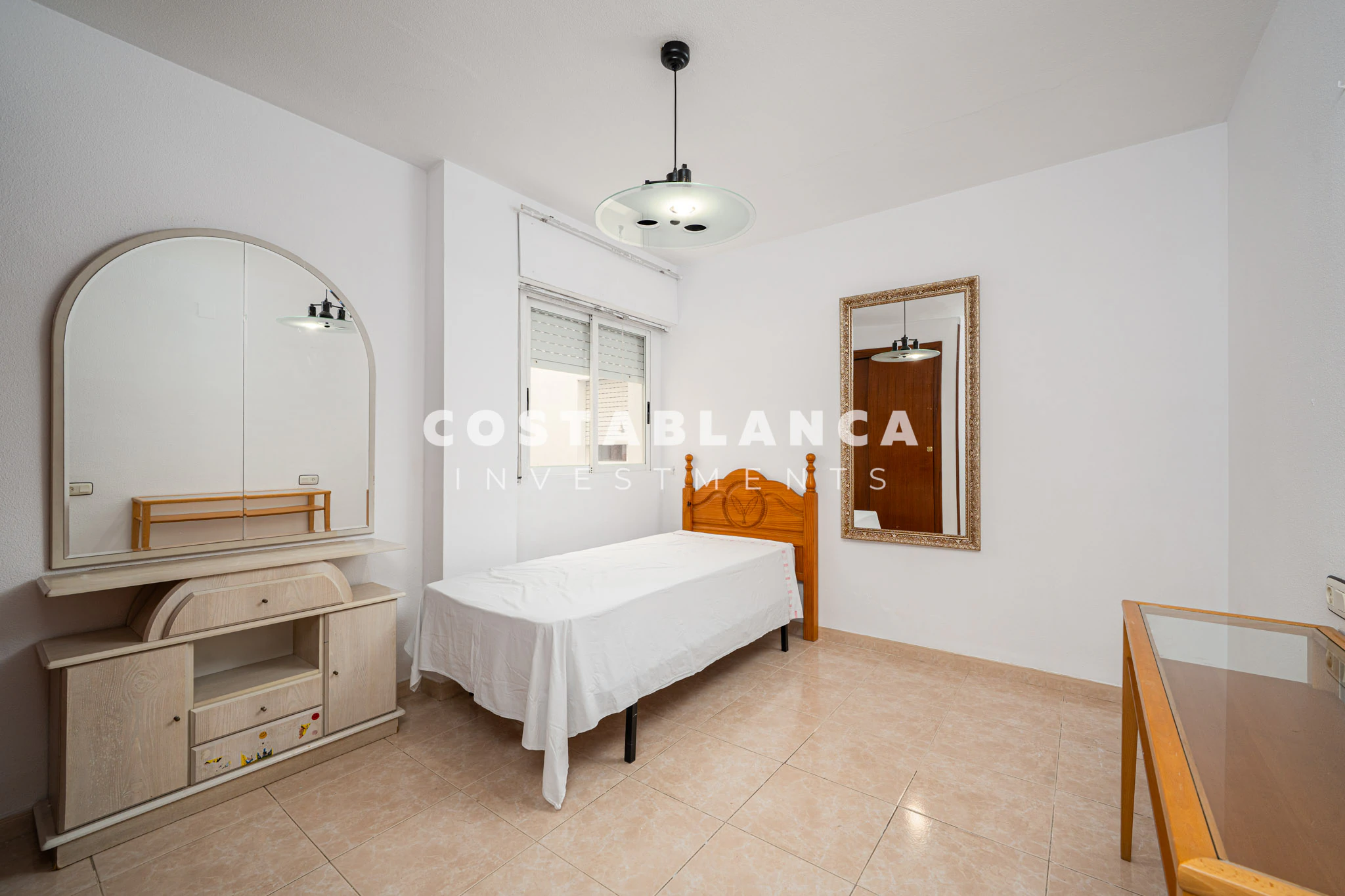 High Ceiling Apartment for sale in Alfaz del Pi