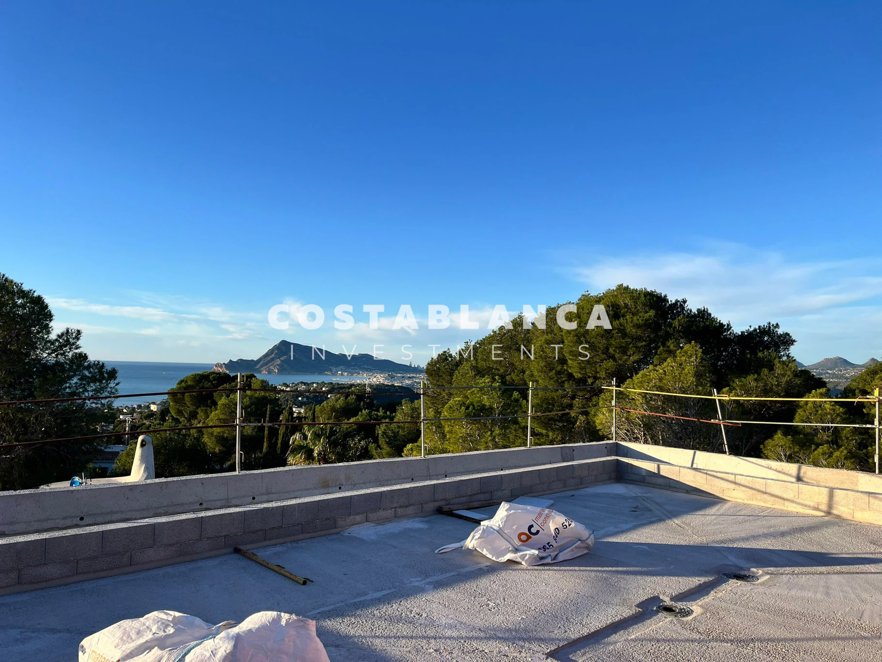 Eine private Luxusvilla, die Design, Komfort und Nachhaltigkeit in Altea vereint.