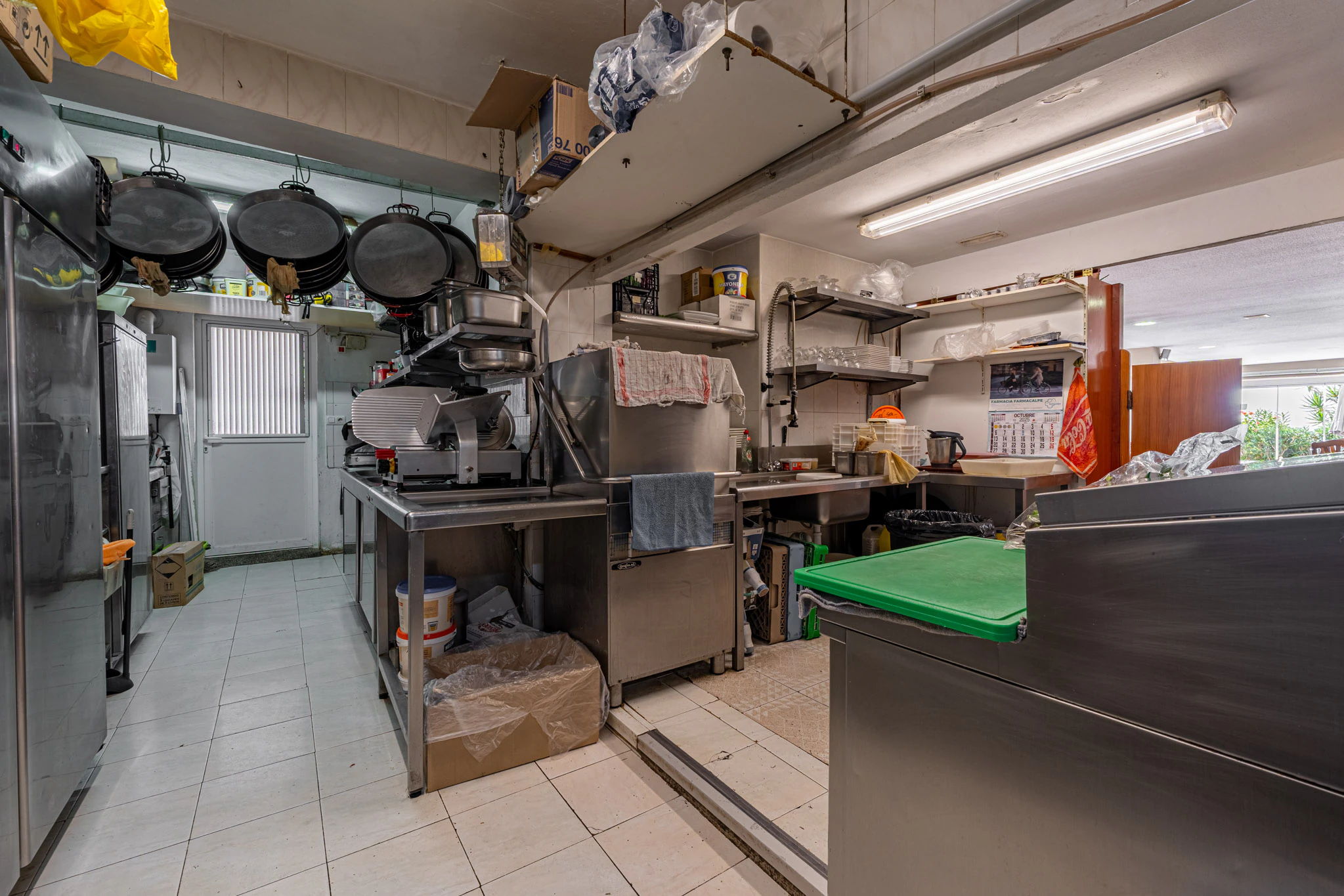 Strandrestaurant met terras en zeezicht te koop in Calpe