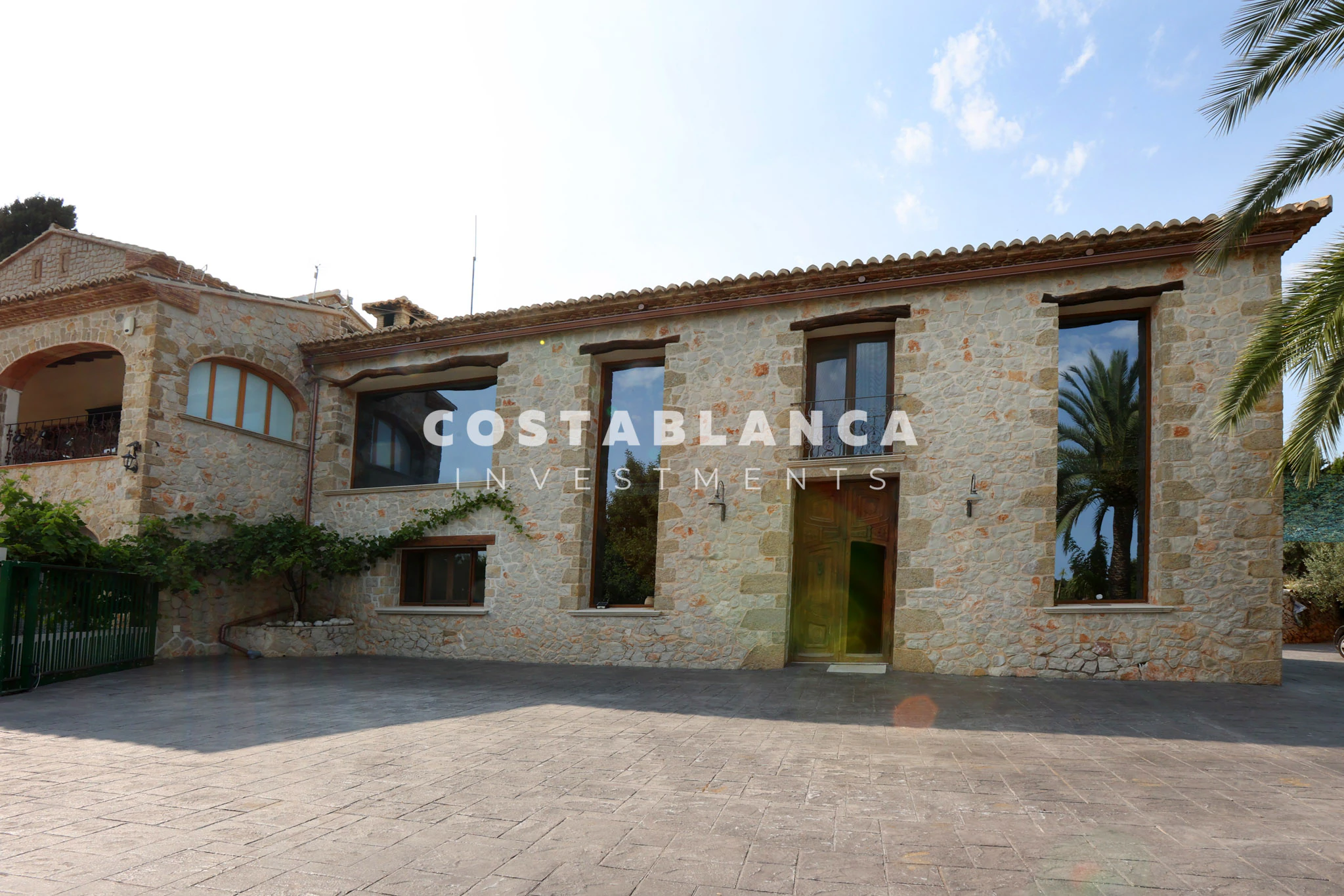 Mediterranean Masterpiece with Panoramic Sea Views for sale in Benissa