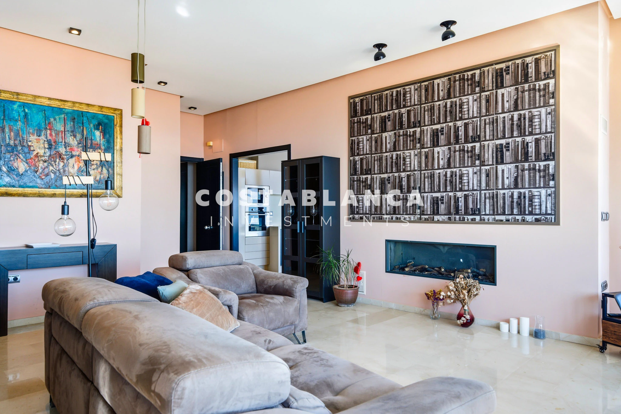 Apartment for Sale Entire 38th Floor of the Iconic Negurigane Building for sale in Benidorm