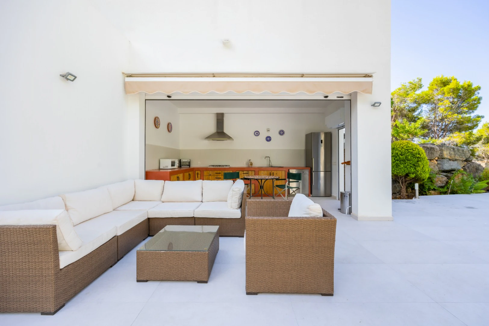 Geräumige Villa zum Verkauf in Altea la Vella mit Meerblick und Zugang zum Golfplatz