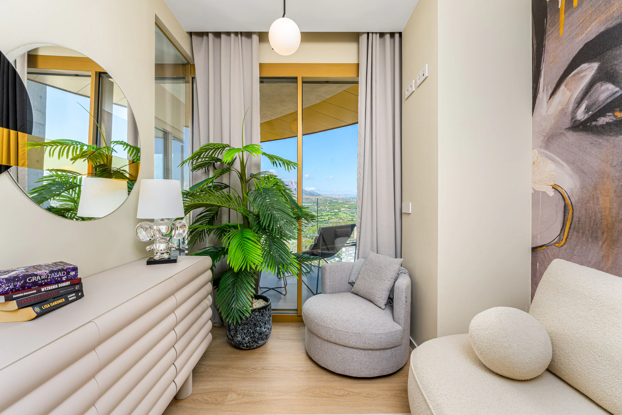 43. Etage Residence mit Meer- und Bergblick zu verkaufen in Benidorm