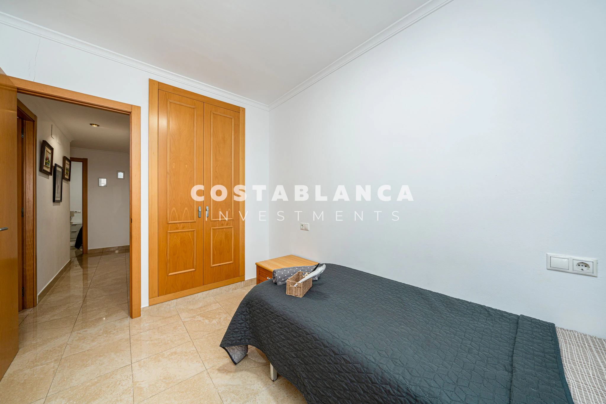 Spacious 3 Bedroom, Apartment in Central Dénia