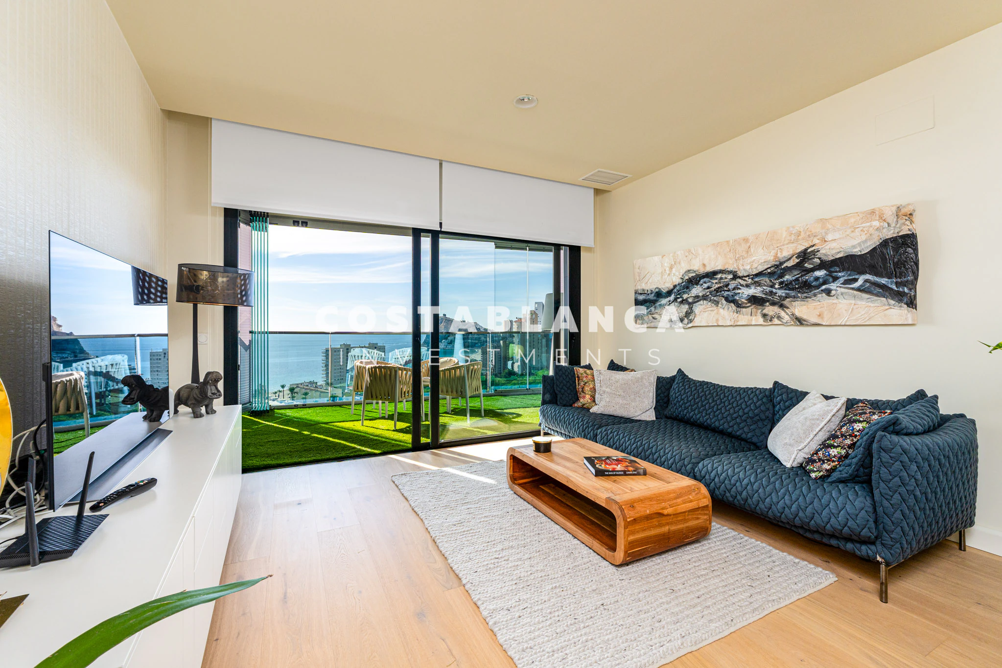 Moderne Luxuswohnung mit Meerblick zum Verkauf in Sunset Drive, Benidorm
