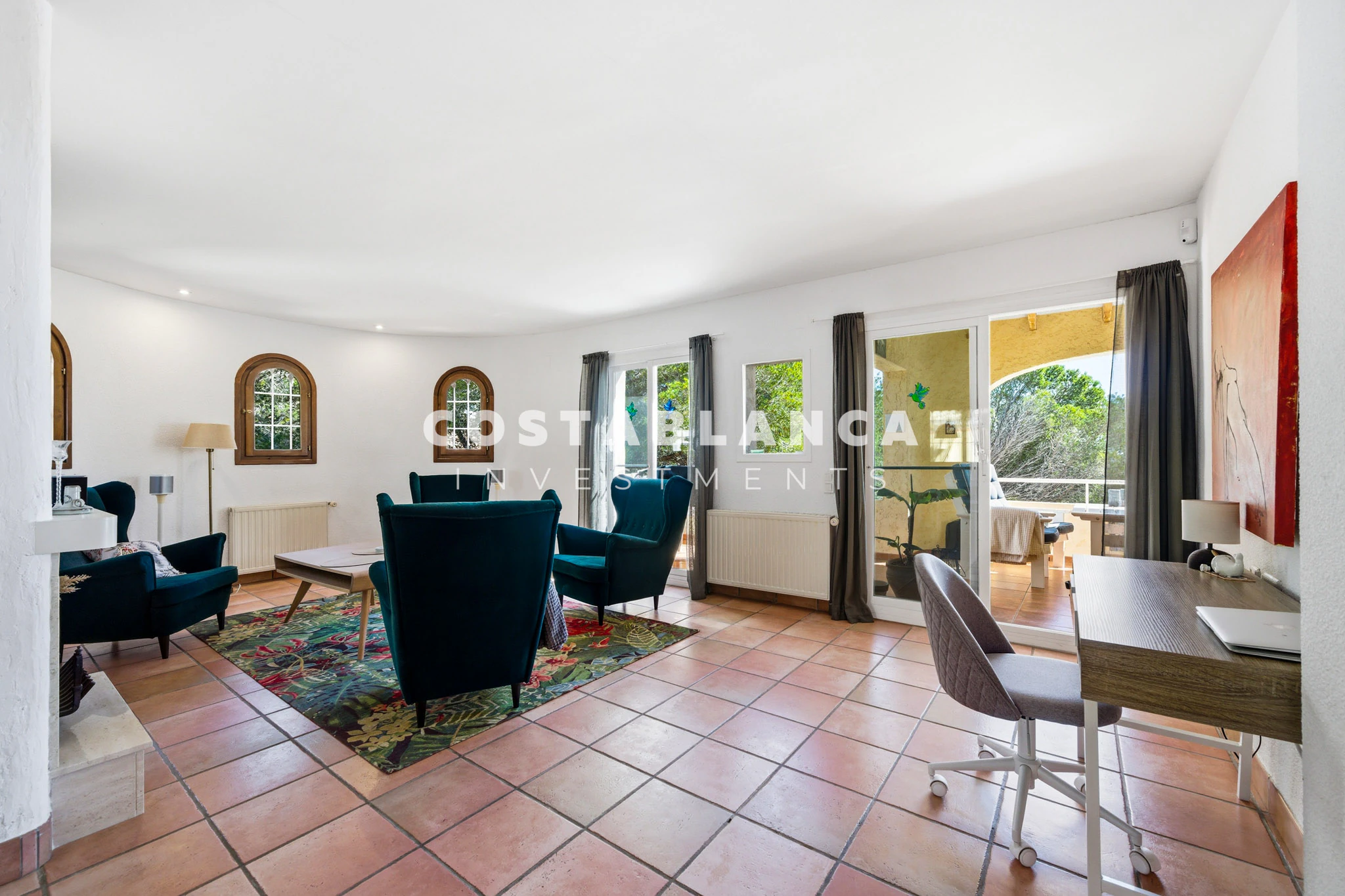 Villa privée avec vue sur la mer sur un terrain de 2 120 m2 à vendre à Altea