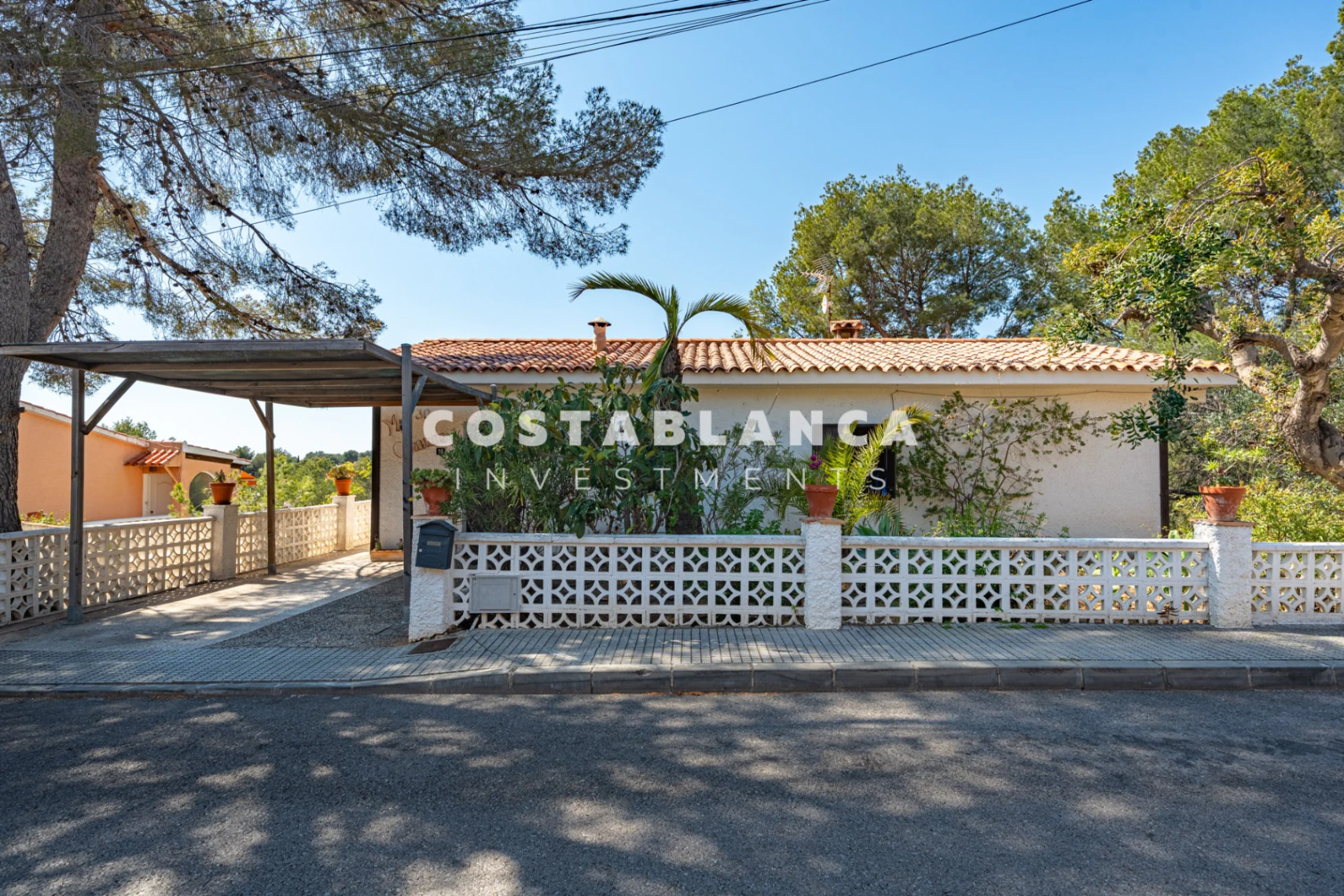 Villa with Double Plot for sale in La Nucía