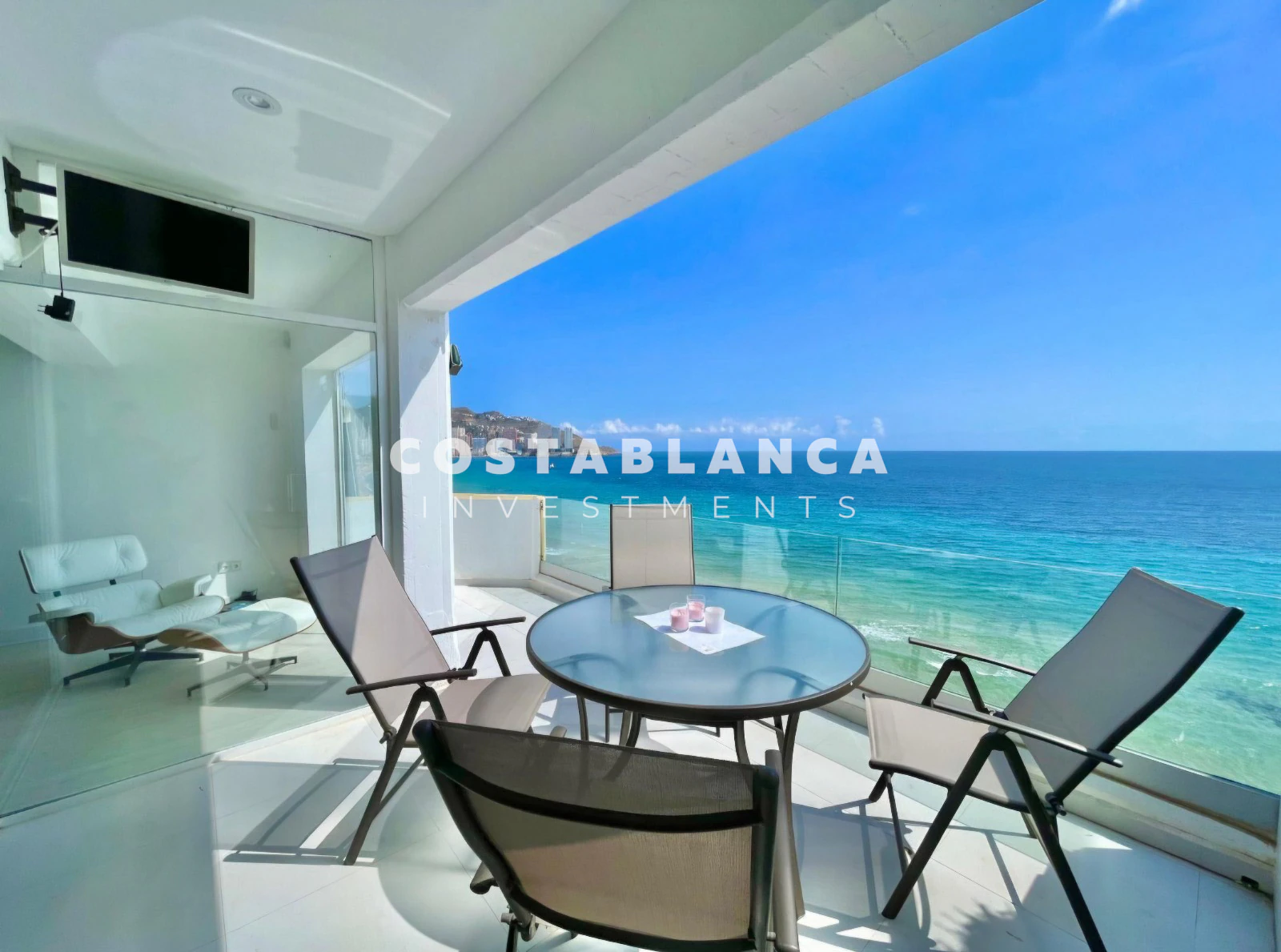 Penthouse in erster Linie mit Panoramablick auf das Meer zu verkaufen in Benidorm