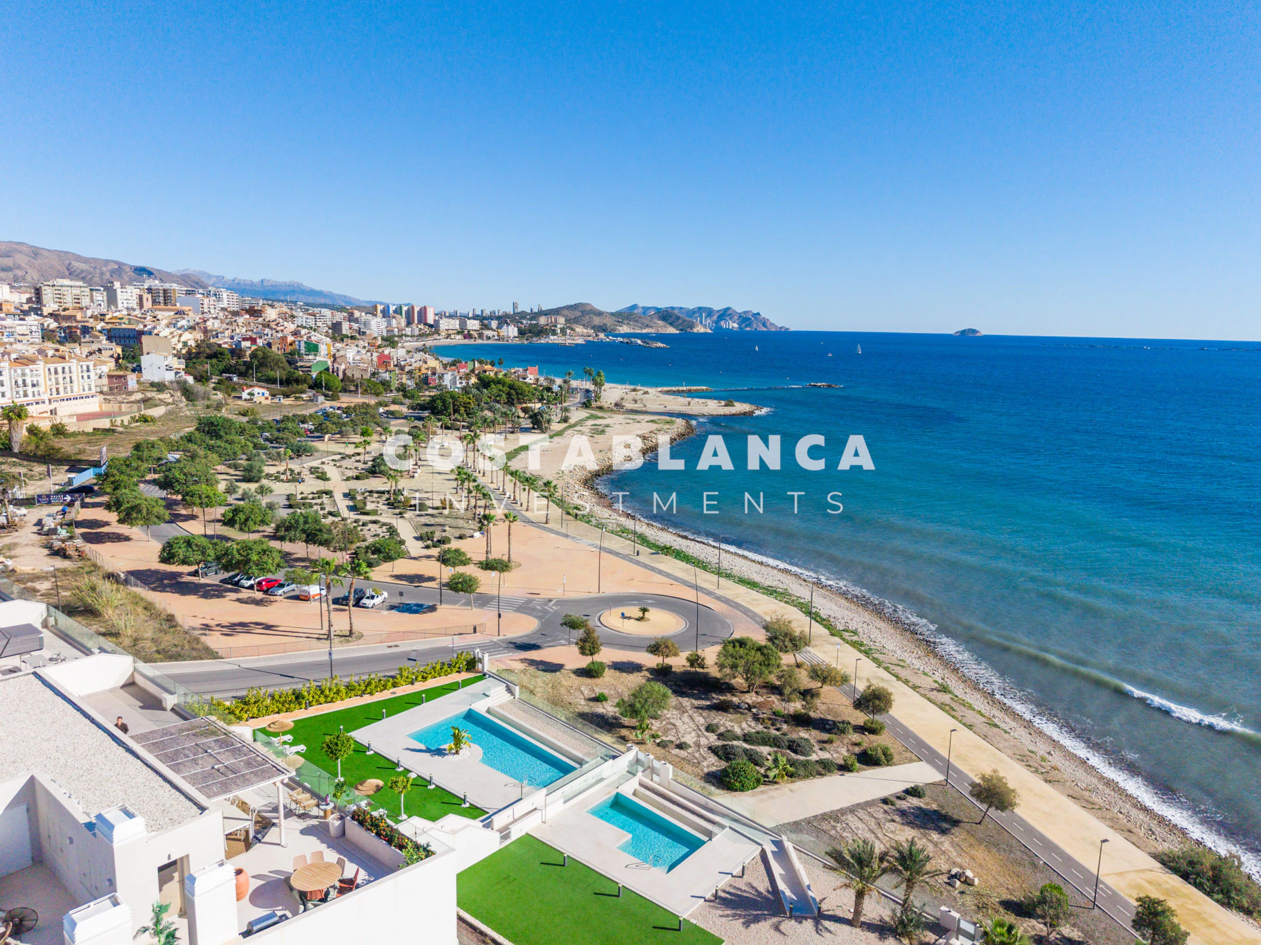 Exceptional First Line Penthouse with Panoramic Sea Views in Villajoyosa