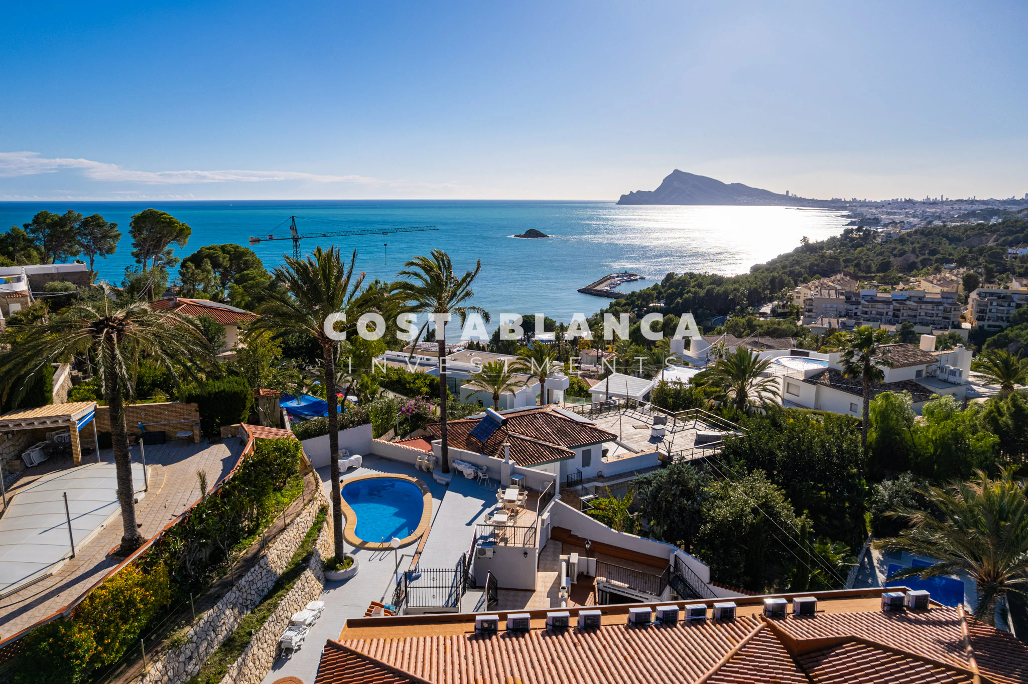 Centrally Located Hotel with Sea Views and Apartment Conversion Opportunity for sale in Altea