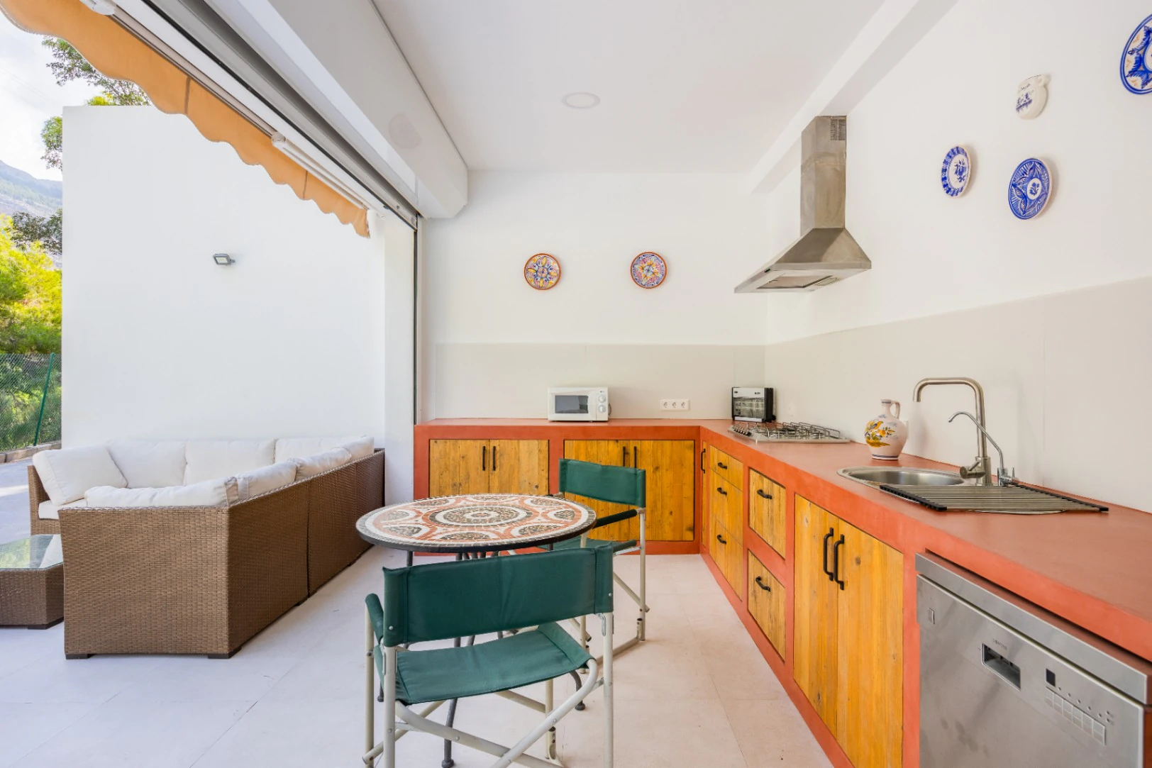Geräumige Villa zum Verkauf in Altea la Vella mit Meerblick und Zugang zum Golfplatz