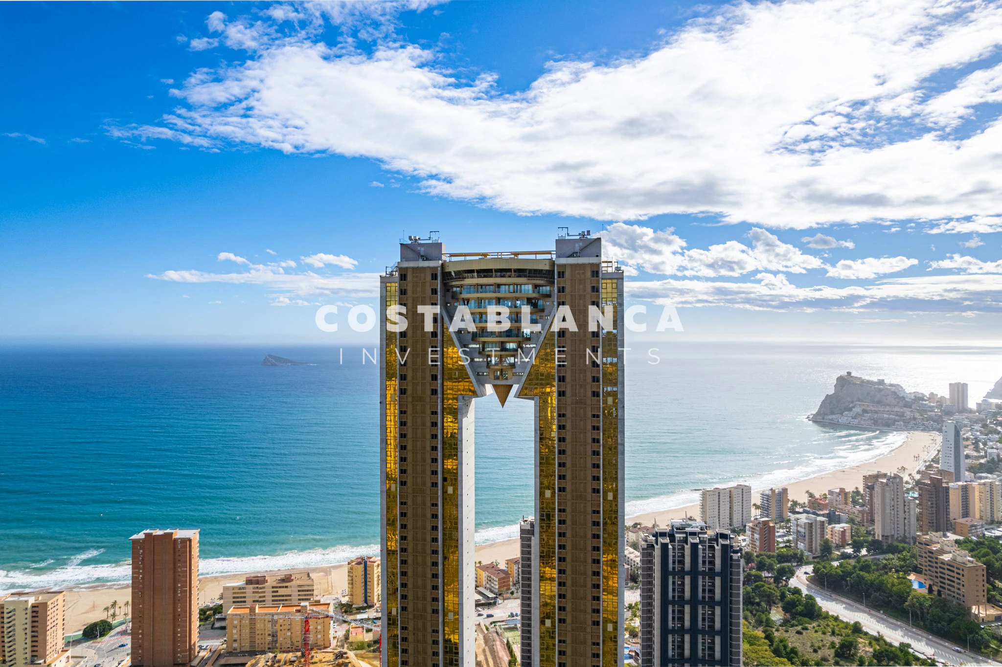 Appartement de luxe au 37e étage avec vues panoramiques sur la mer à Benidorm