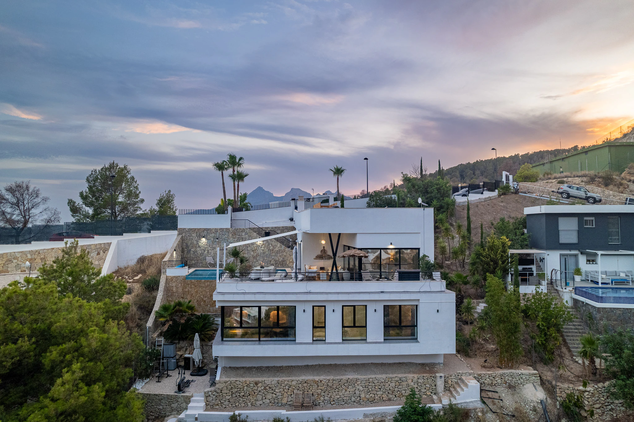 Luxury Villa in Altea with open views and High-End Finishes