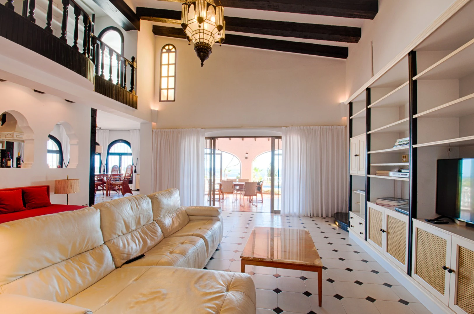 продажа. Шале/Вилла в Moraira