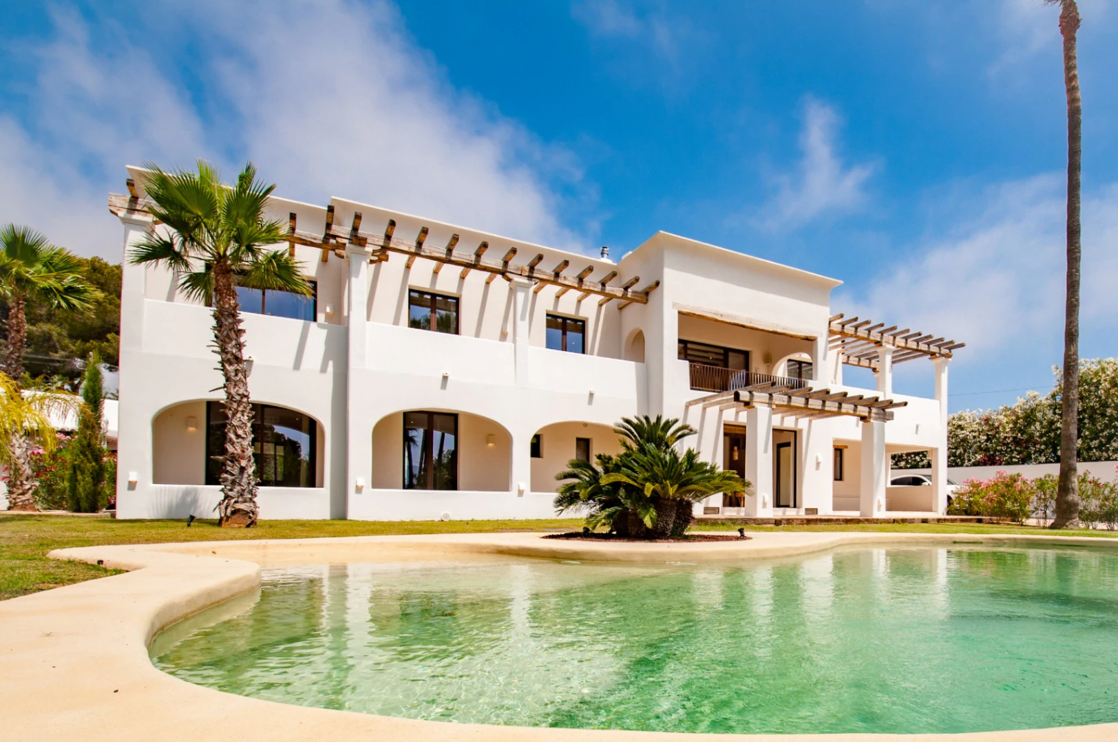 Luxe designvilla te koop in San Jaime – Benissa