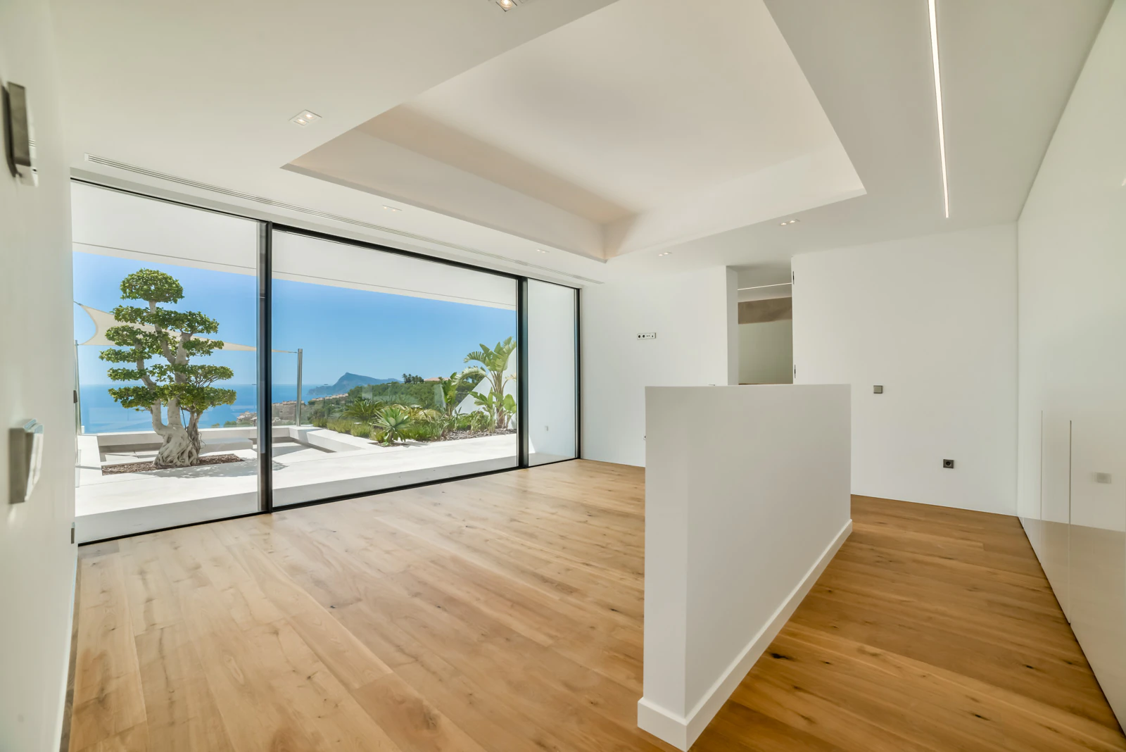 Villa de luxe avec vue panoramique sur la mer à vendre dans les collines d’Altea avec grande piscine