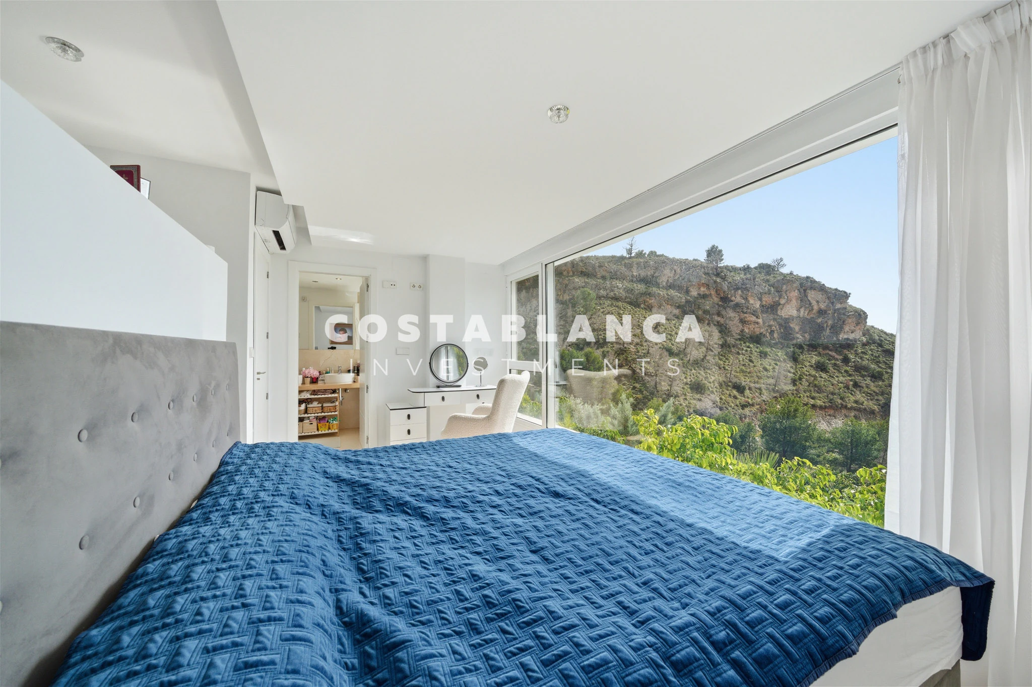 Luxury Modern Villa in Sierra Altea with Panoramic Sea Views