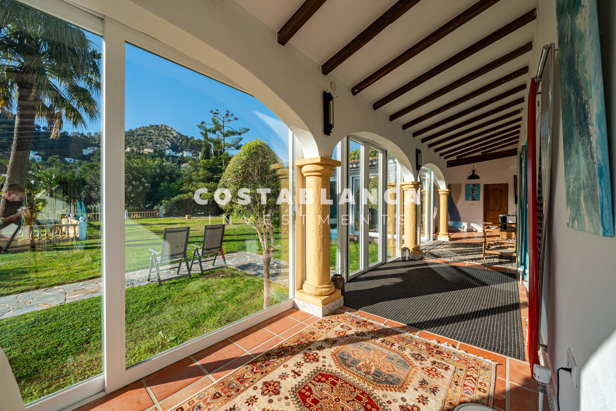 Fully Modernized Luxury Villa with Guest Apartment and Solar Energy for sale in Denia