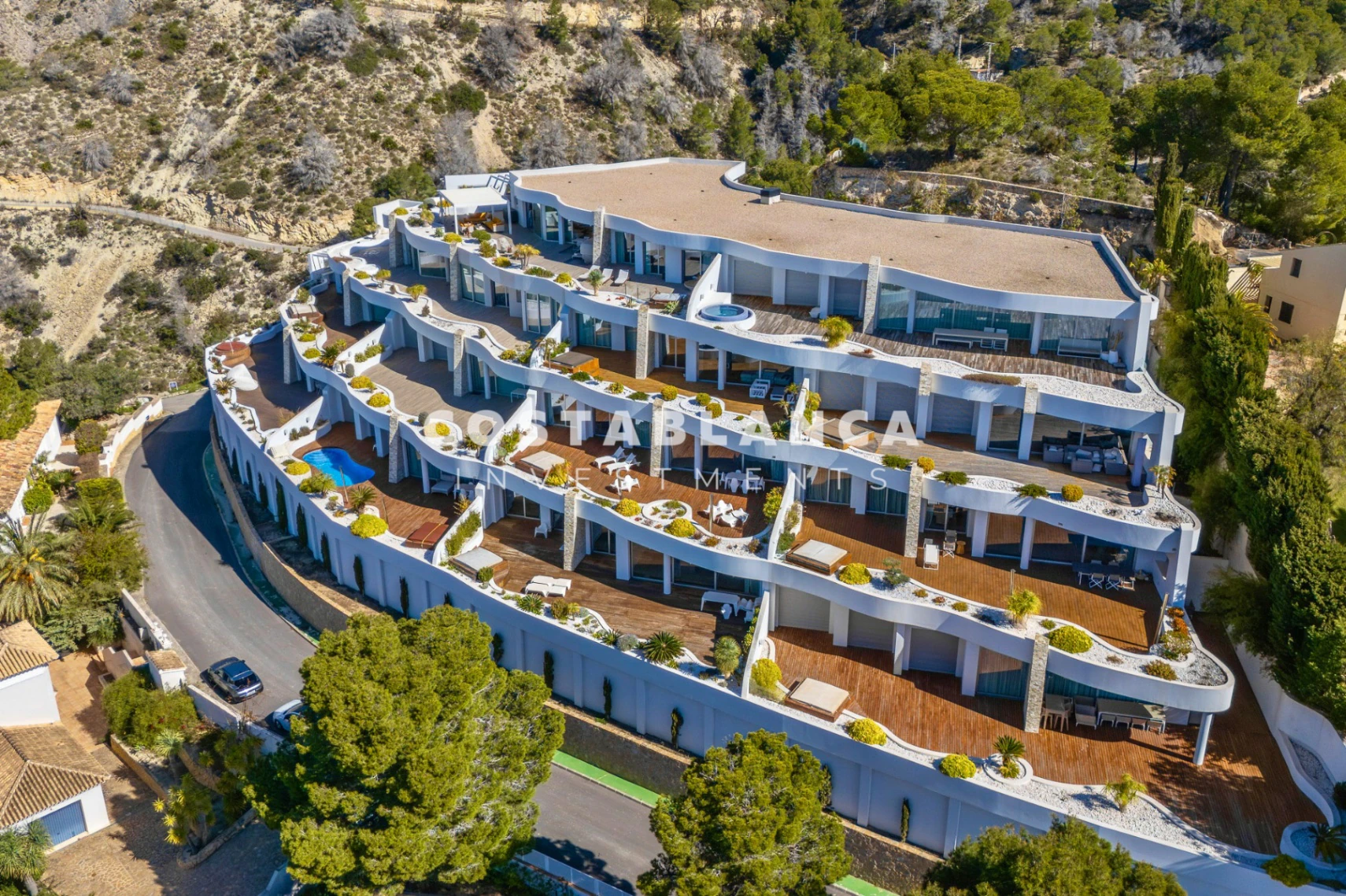 Luxury Penthouse with Panoramic Sea & Mountain Views for sale in Altea La Vella