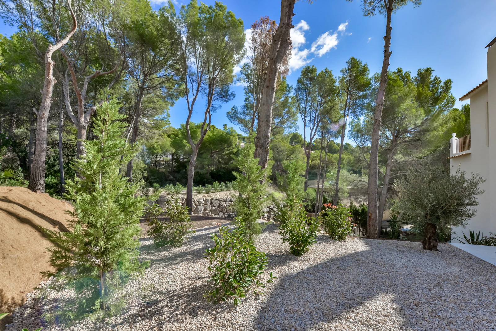 Fully Renovated One Level Villa for sale in Altea la Vella