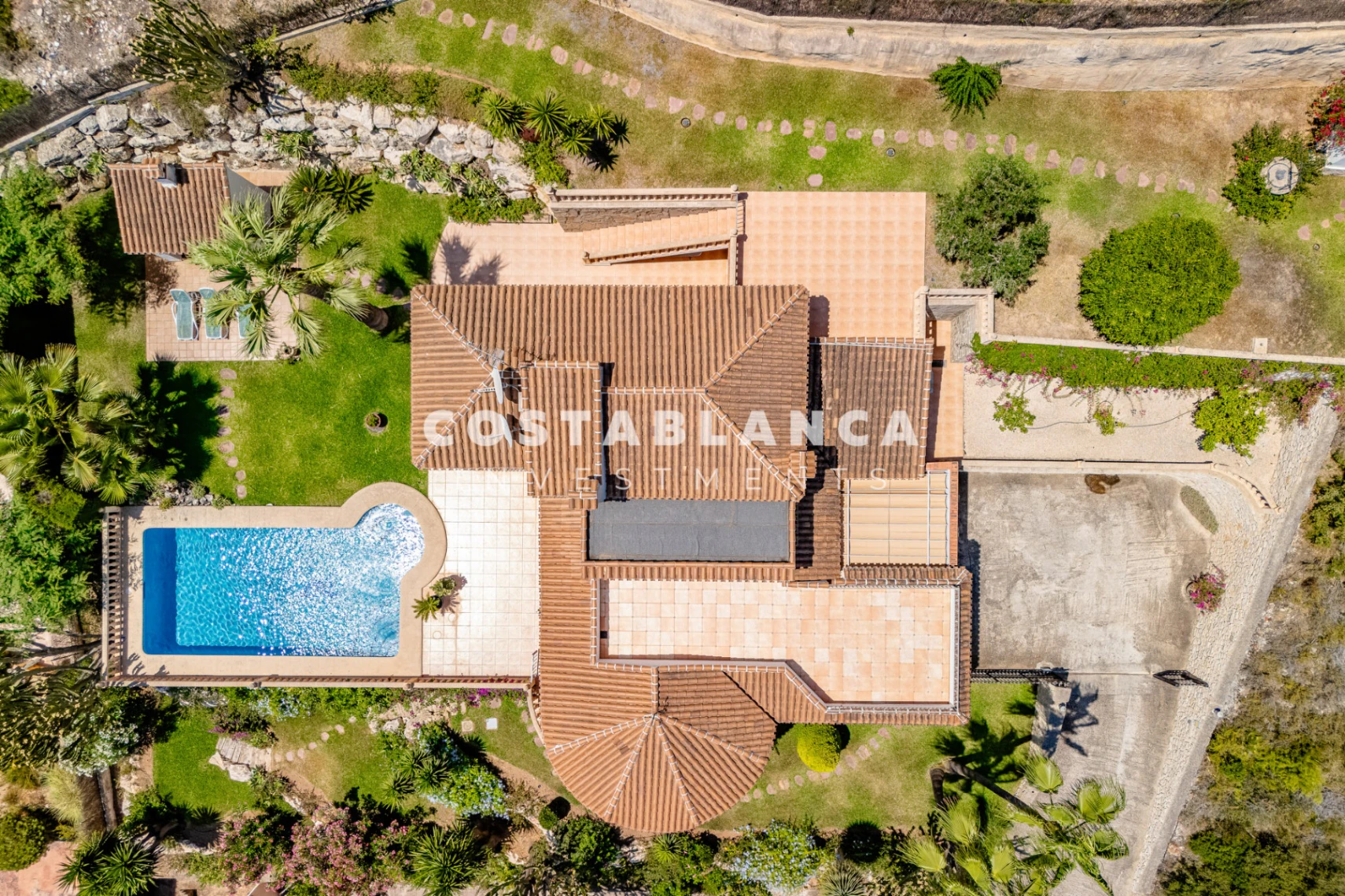 Double Plot Luxury with Uninterrupted Green Zone and Sea Views for sale in Javea