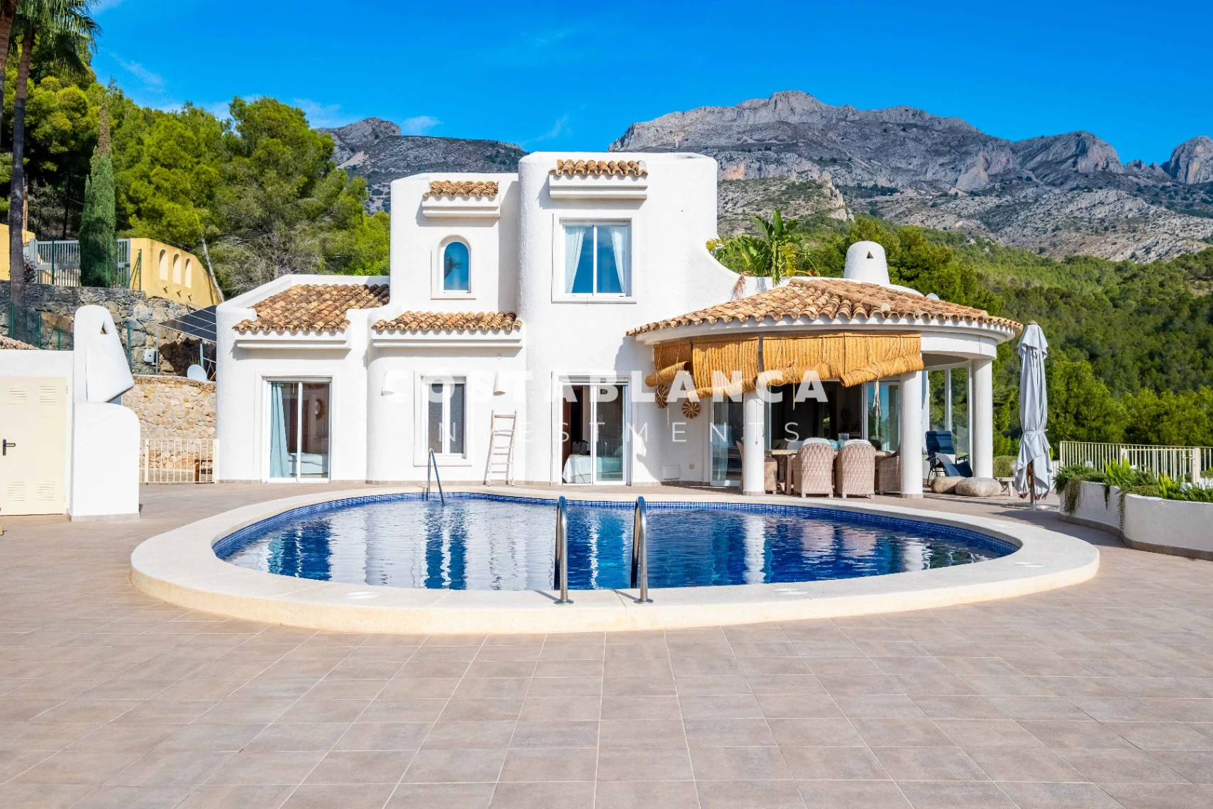 Ibiza Style Villa with Panoramic Views over Altea Bay and the Mediterranean Sea