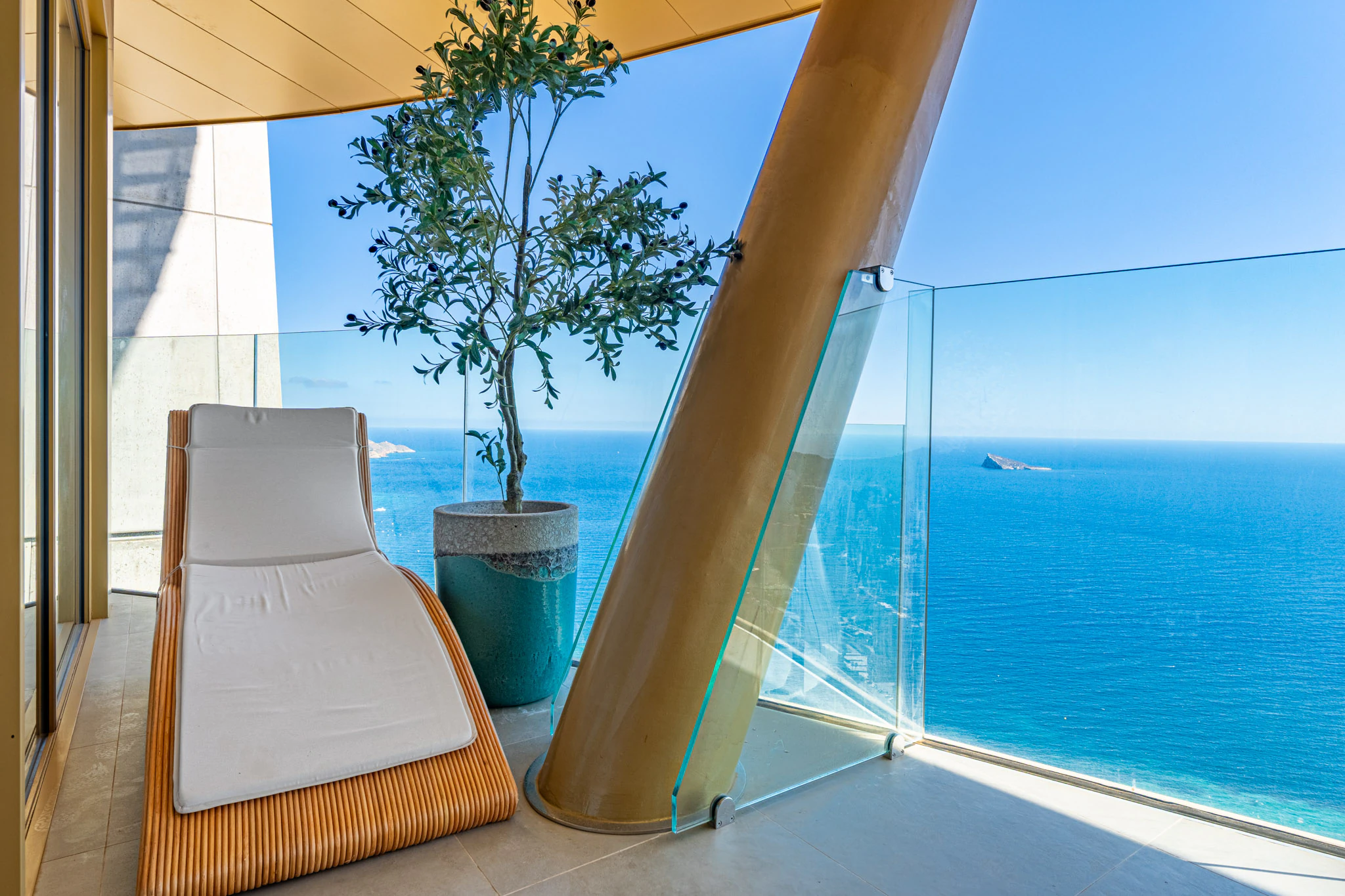 43. Etage Residence mit Meer- und Bergblick zu verkaufen in Benidorm
